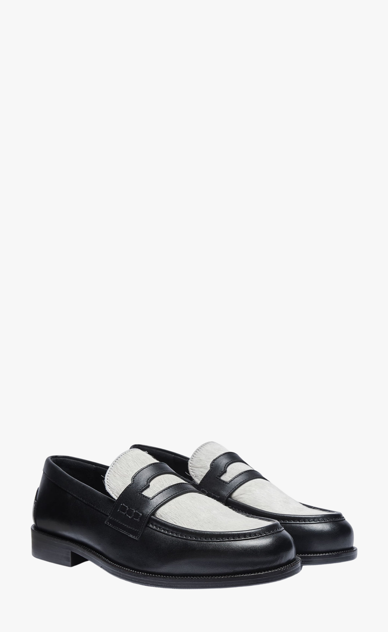 LE METROPOLITAIN BLACK WHITE LOAFER