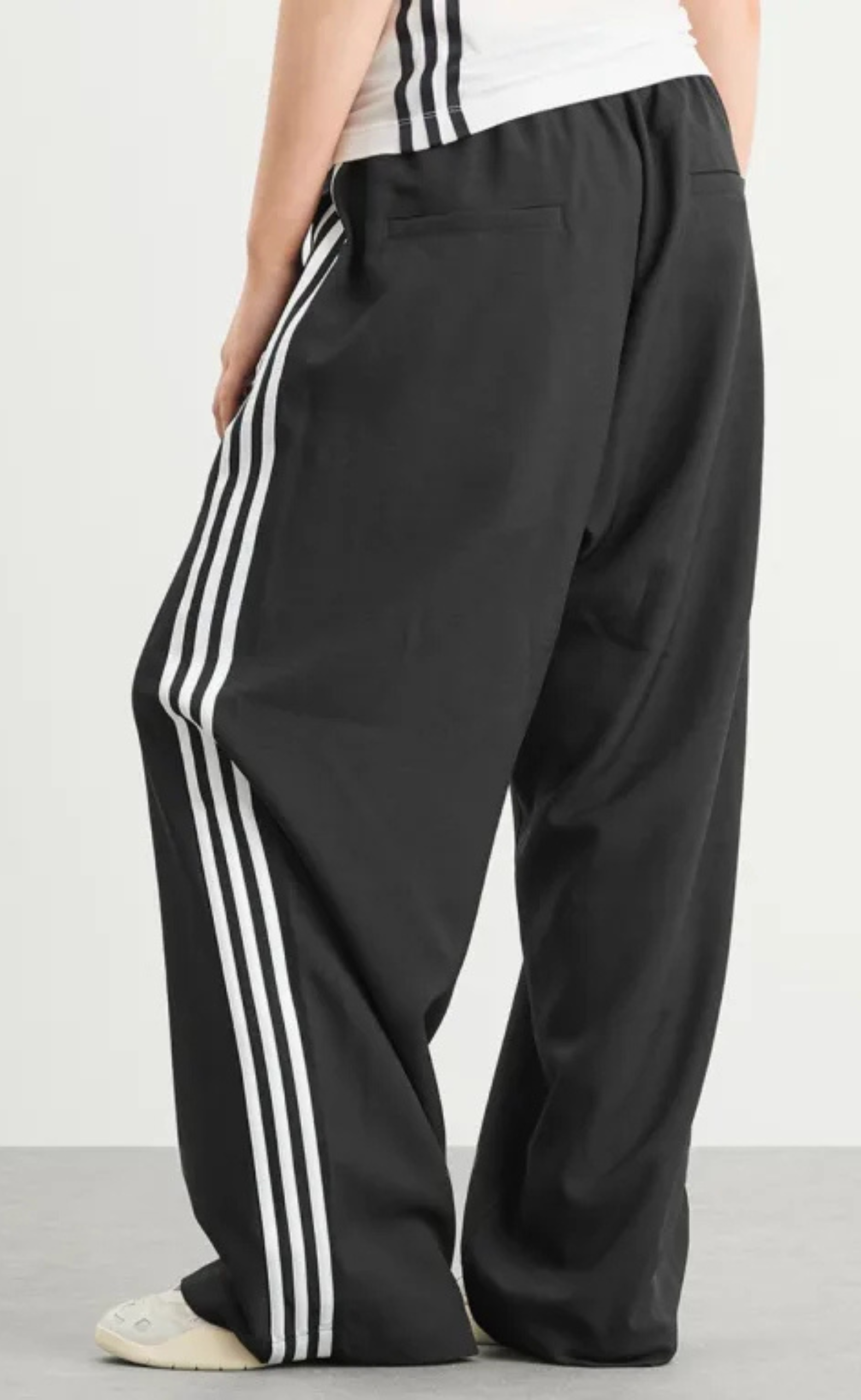 WIRE BLACK PANTS