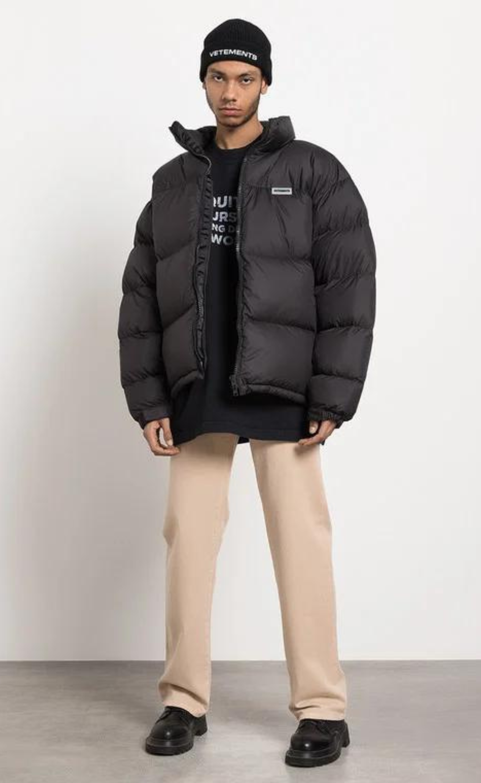 BLACK LOGO PUFFER JACKET