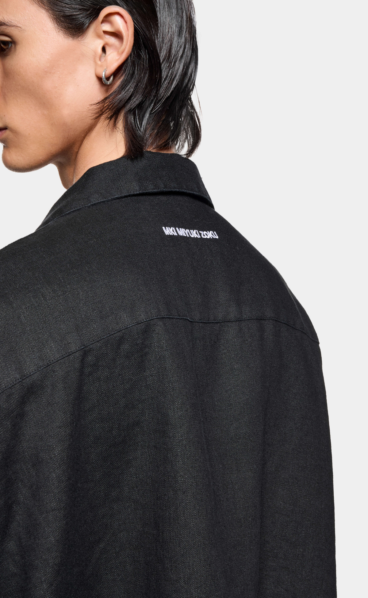 RIBBED CURPO VACATION SUEDED BLACK SHIRT