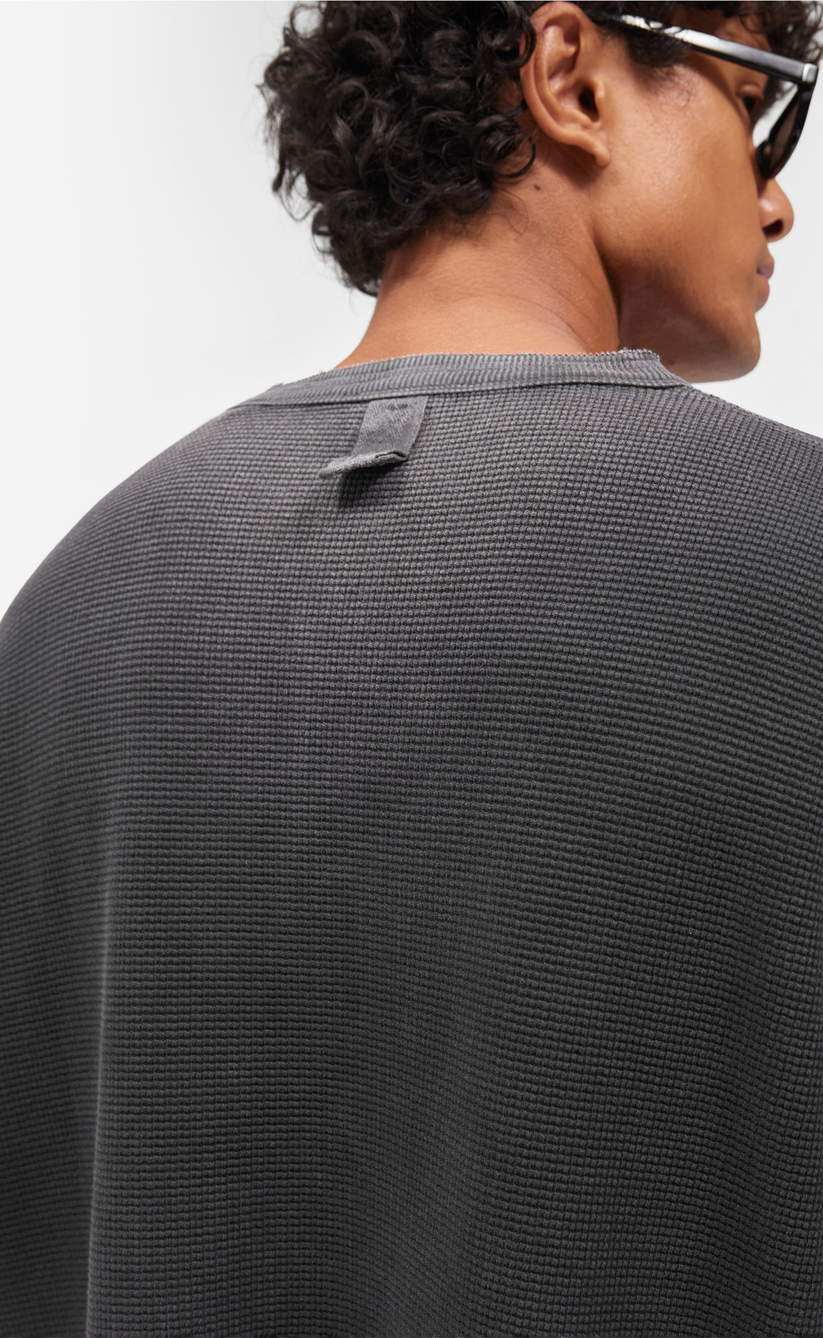 HENLEY HEAVYWEIGHT VINTAGE BLACK LONGSLEEVE