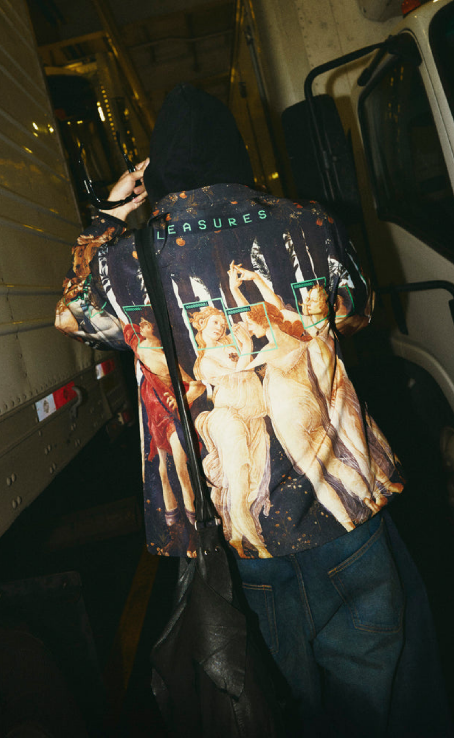 FACIAL COACH MULTI JACKET