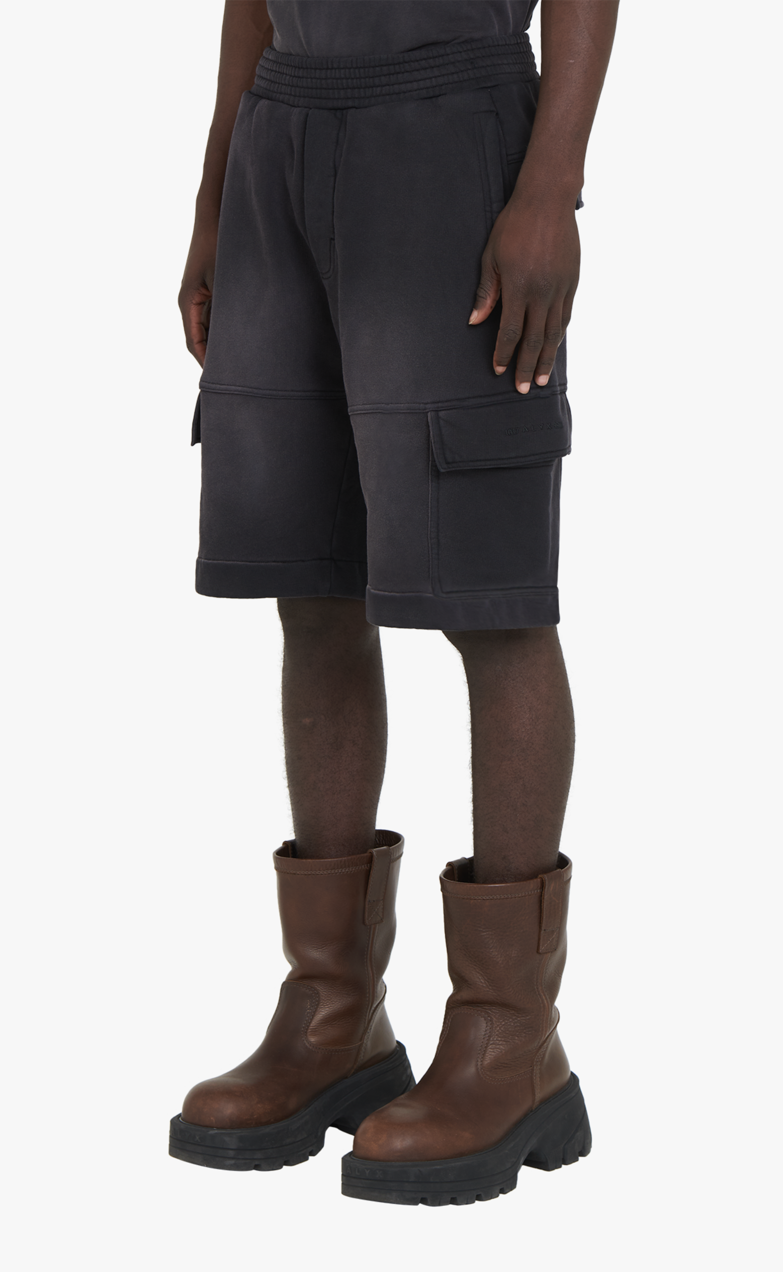 FLEECE GARMENT DYE CARGO BLACK SHORTS