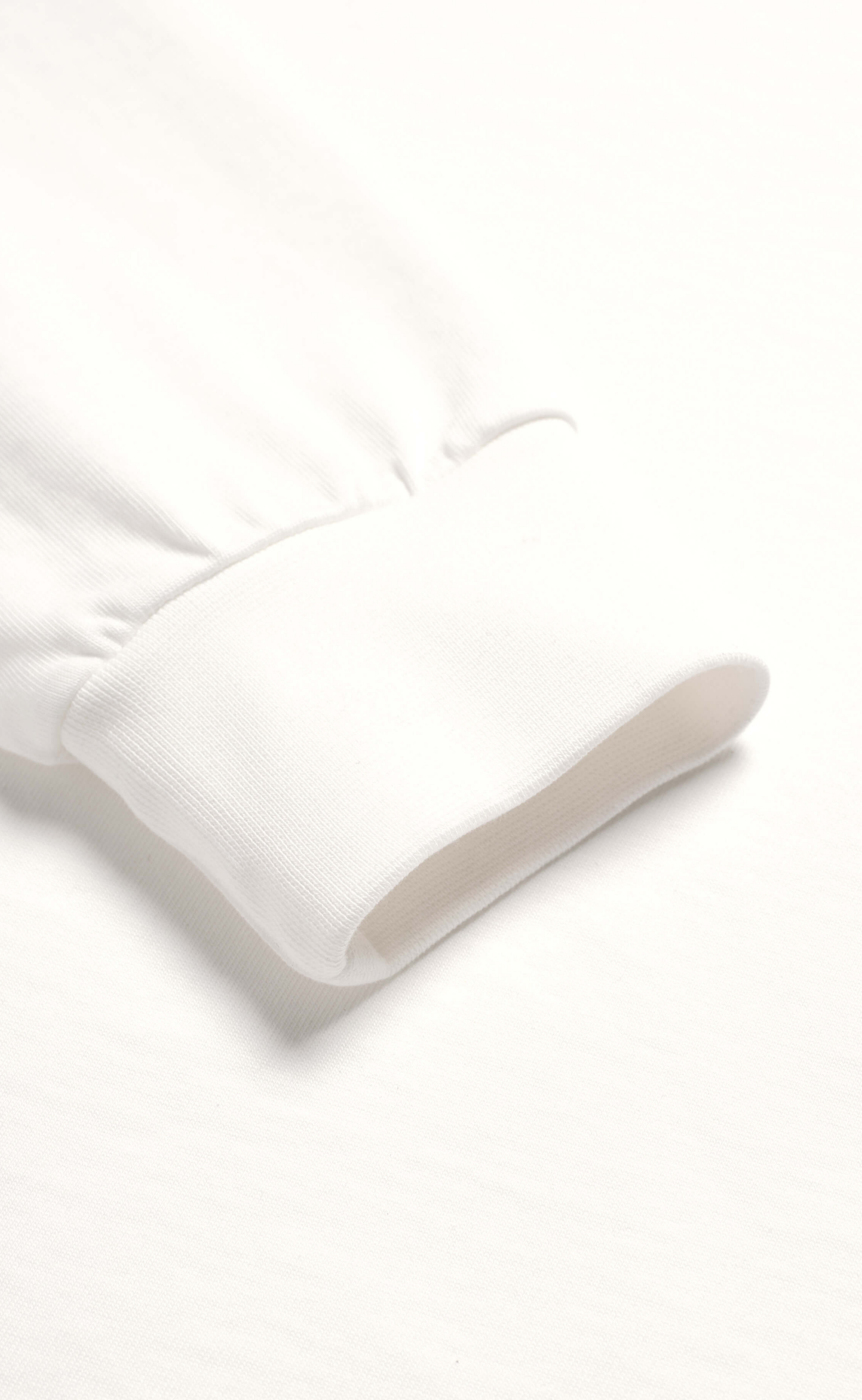 UNIFORM WHITE LONGSLEEVE