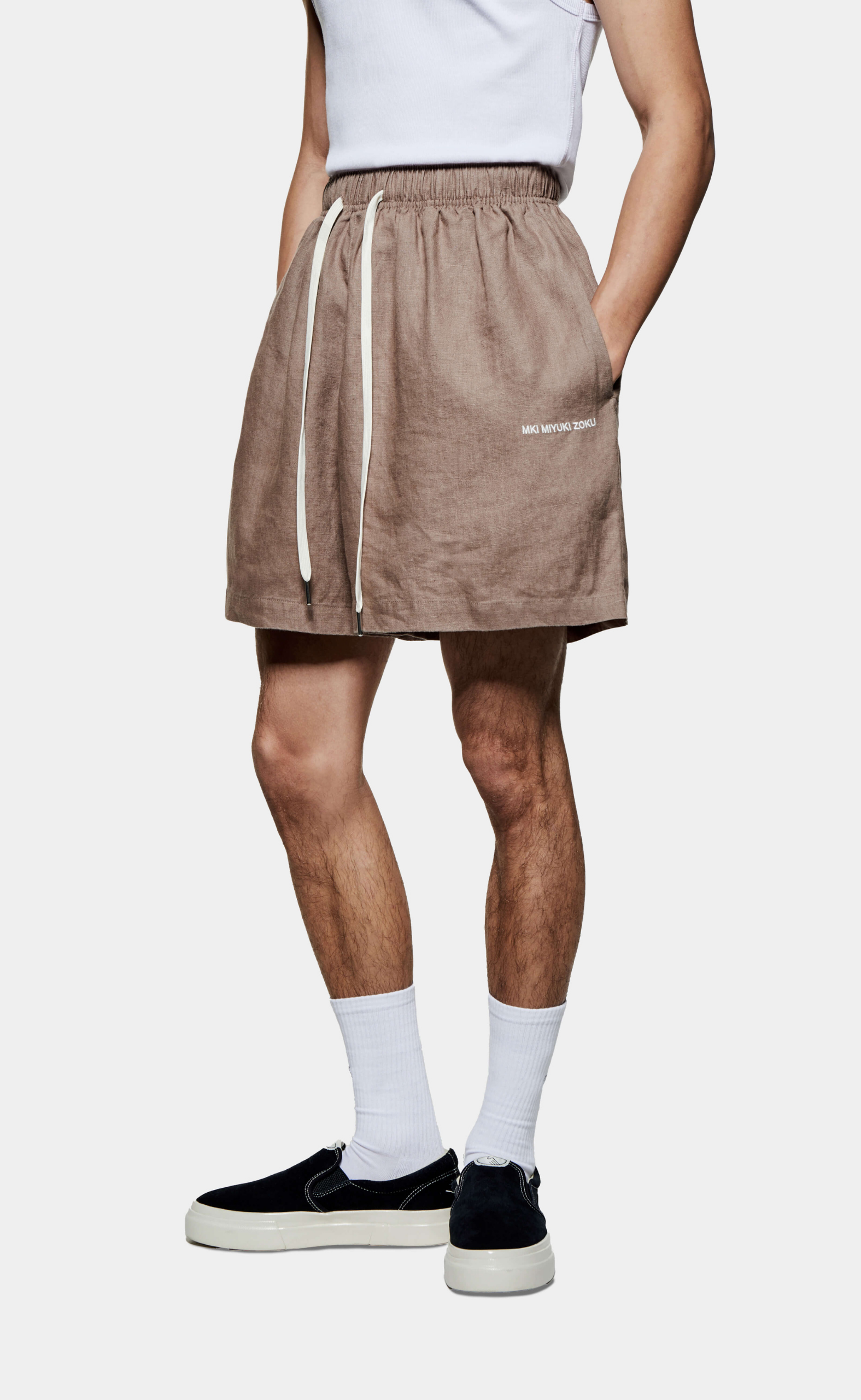 LINEN MUSHROOM SHORTS