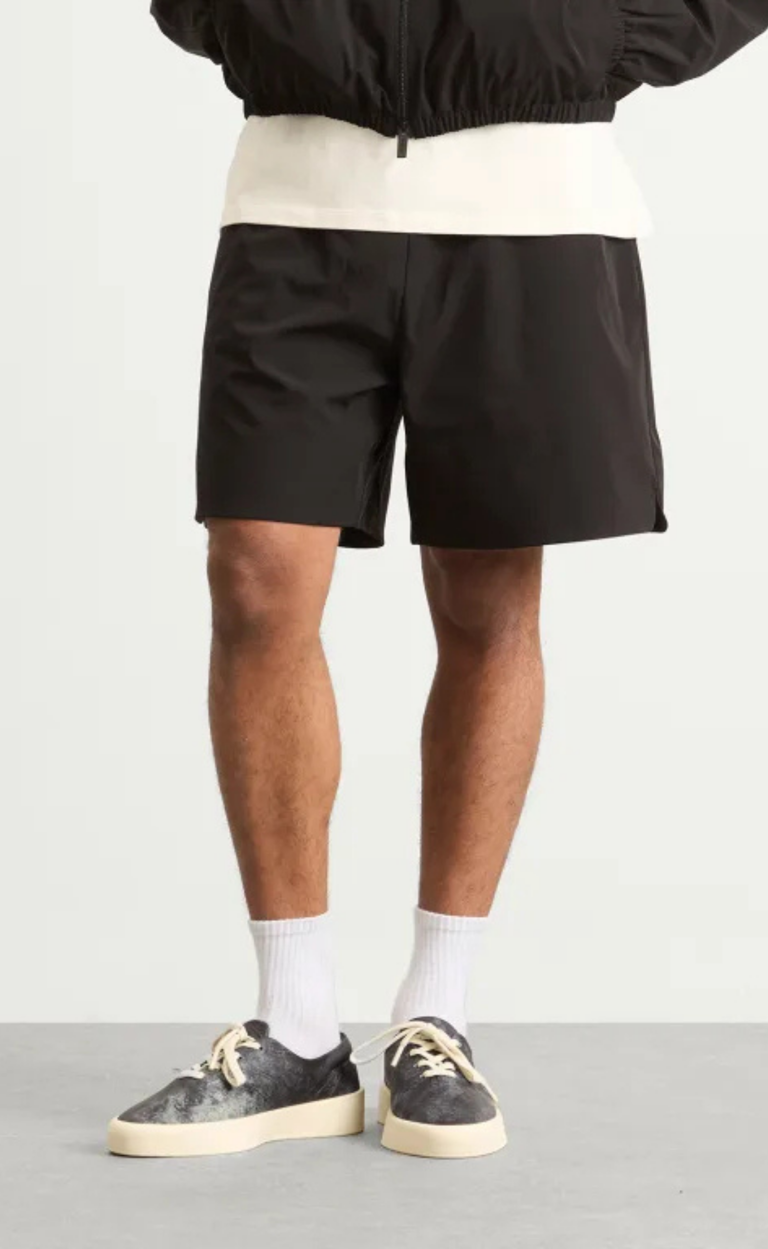 RUNNING BLACK SHORTS