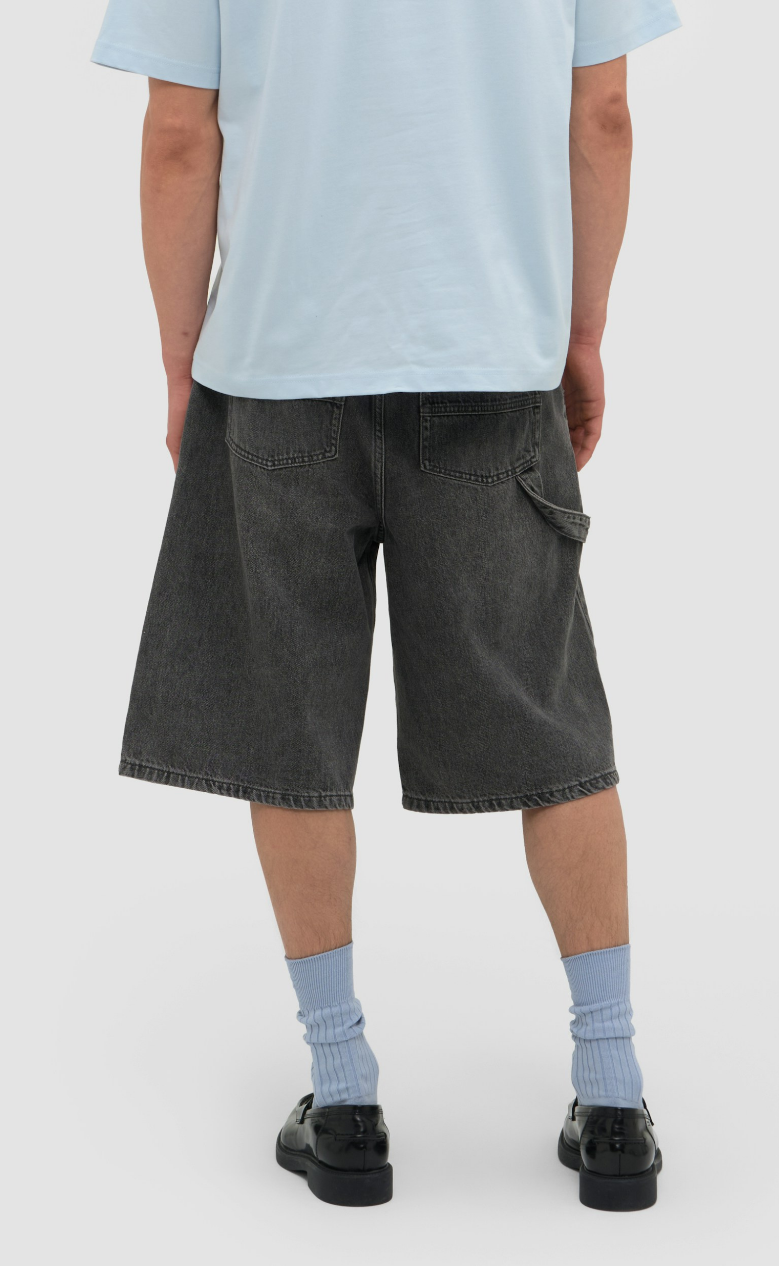 KIMI BERMUDA GRAY WASHED SHORTS
