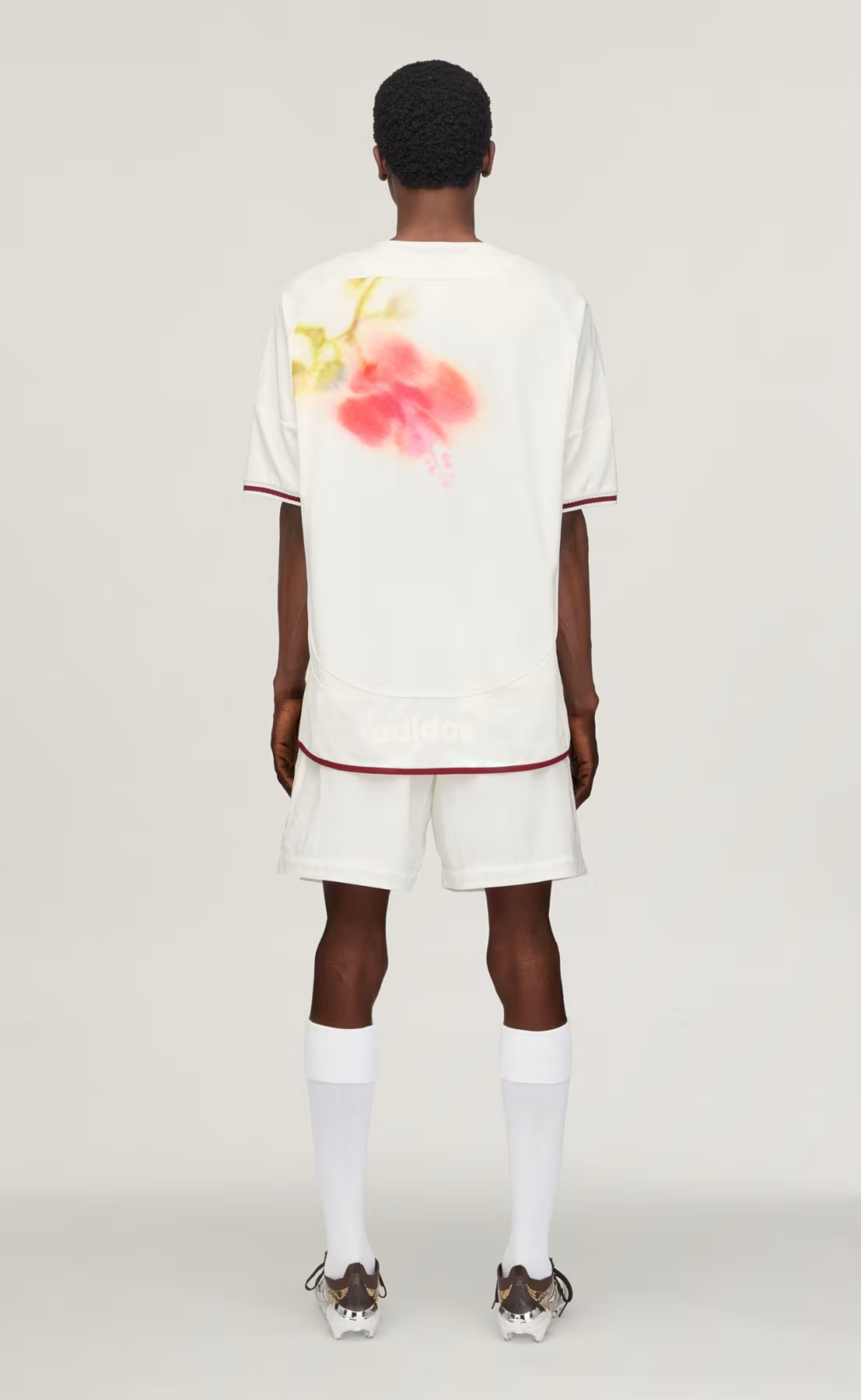 WB FOOTBALL CHALK WHITE T-SHIRT