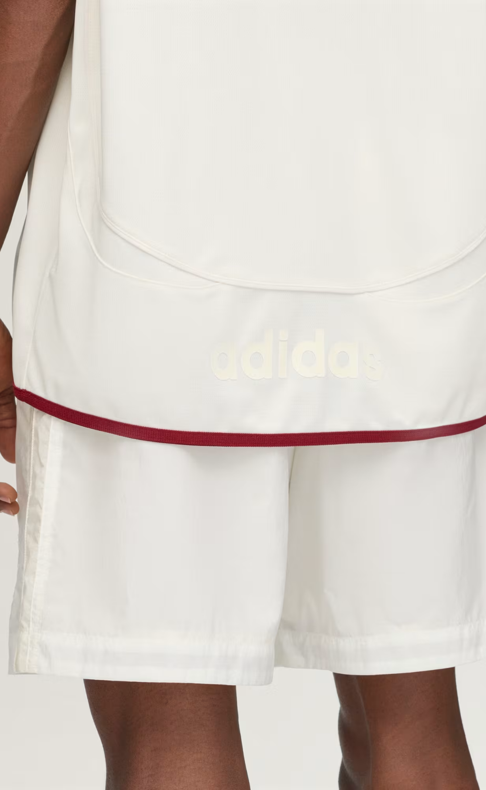 WB FOOTBALL CHALK WHITE T-SHIRT