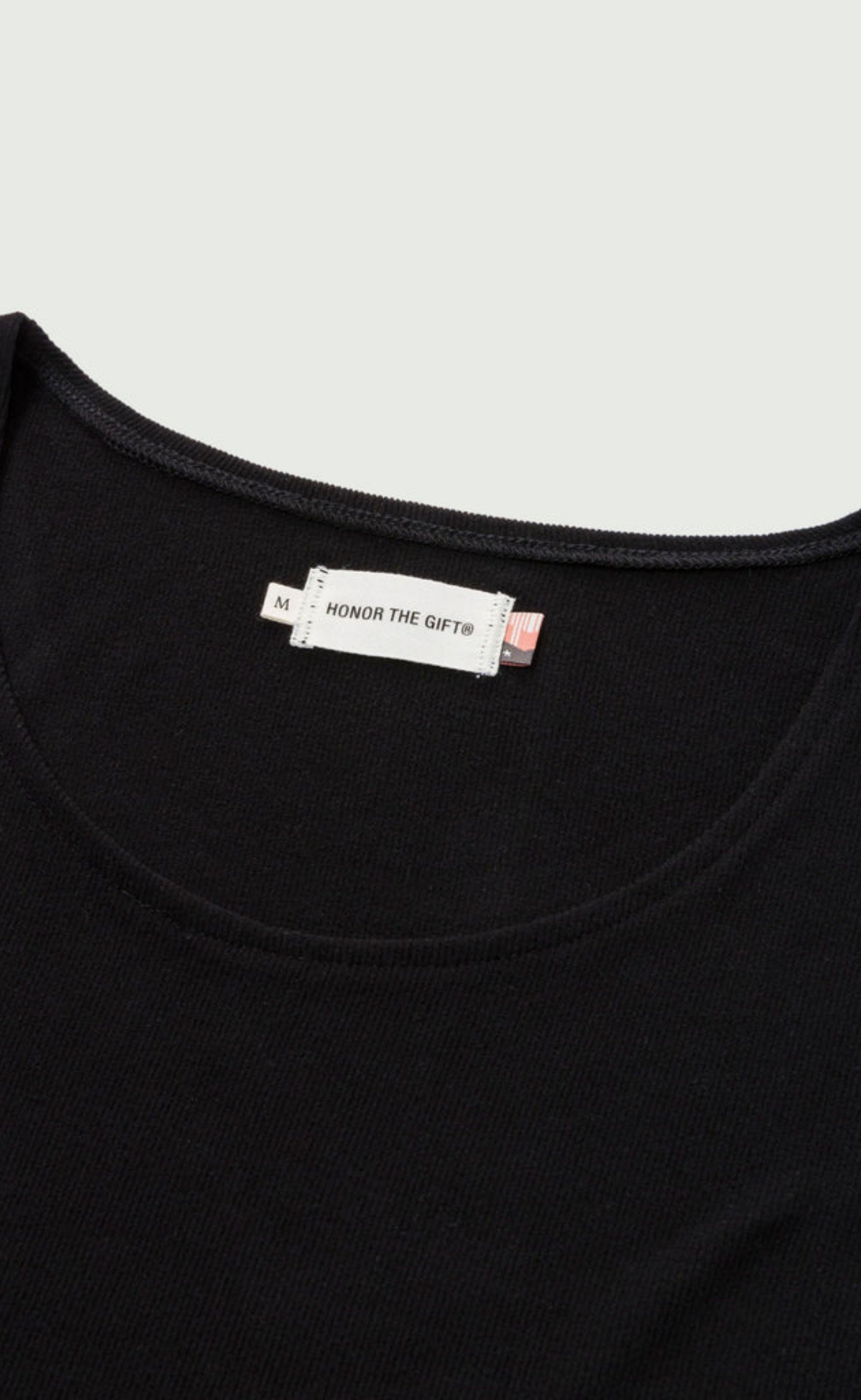 H POCKET TANK BLACK TANK TOP