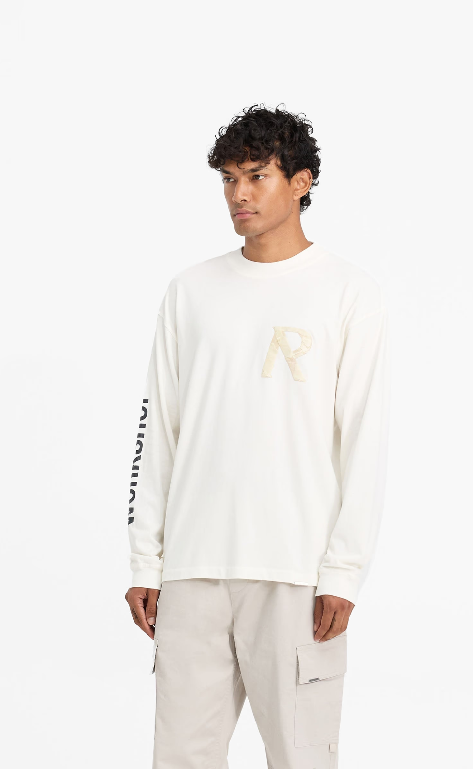 MASKING TAPE INITIAL FLAT WHITE LONGSLEEVE