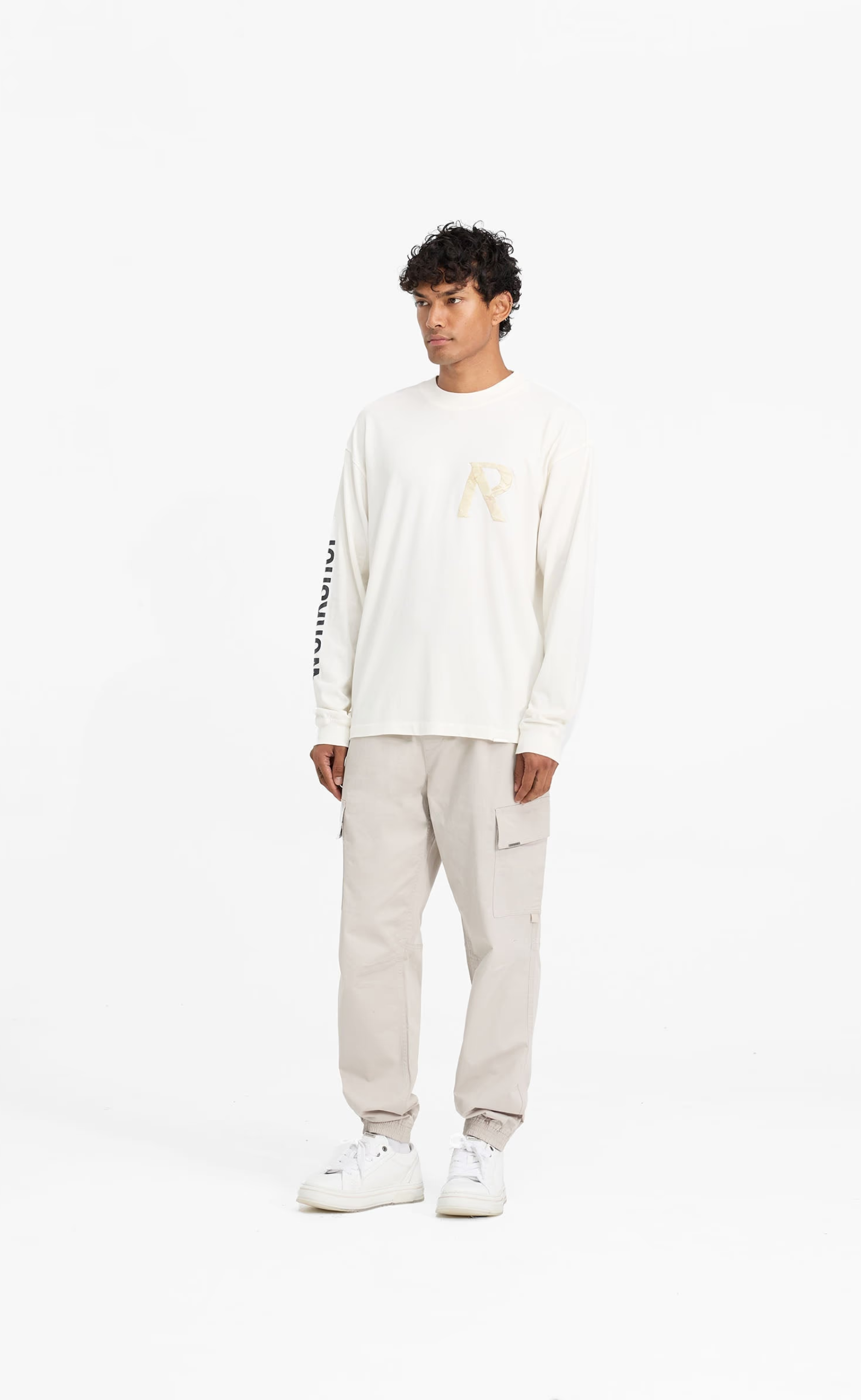 MASKING TAPE INITIAL FLAT WHITE LONGSLEEVE