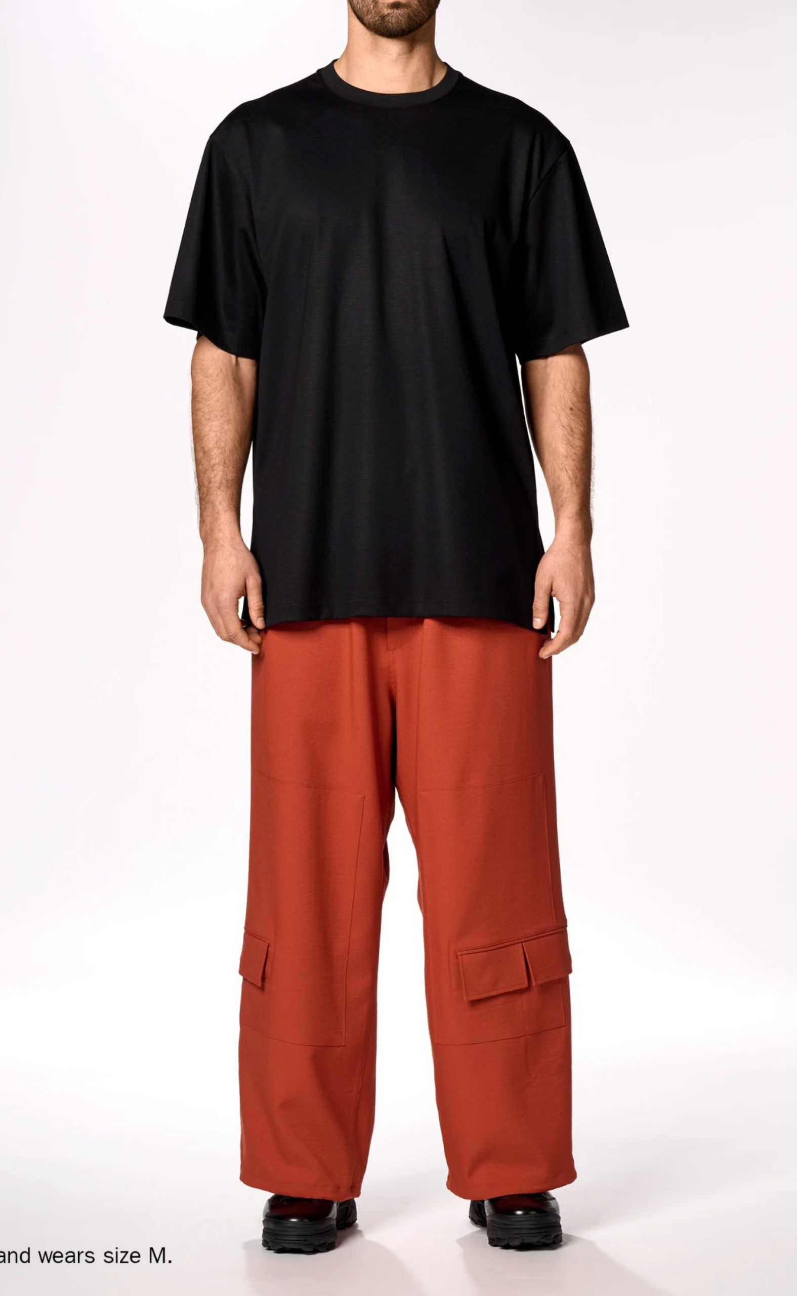 WOVEN BLACK T-SHIRT