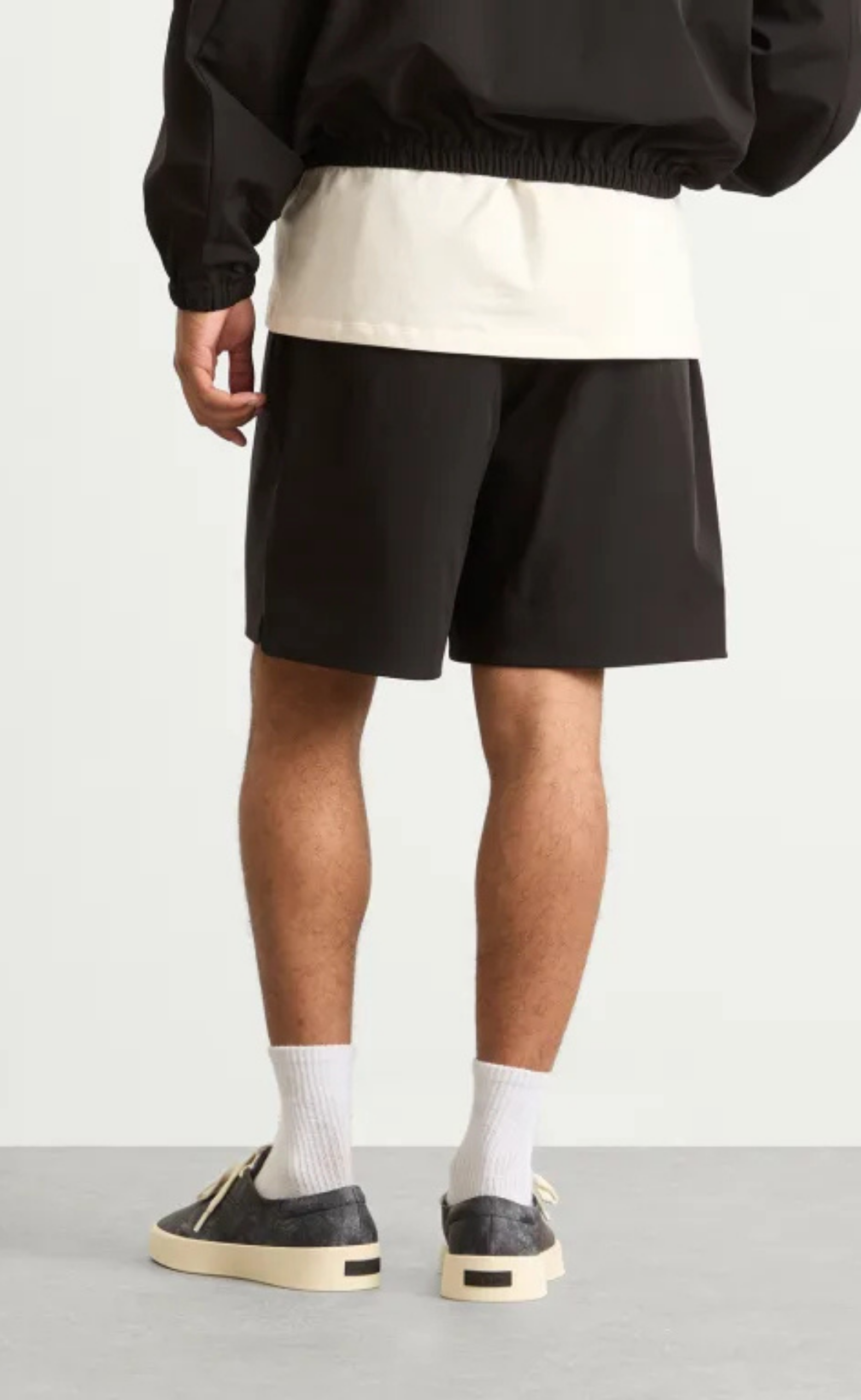 RUNNING BLACK SHORTS