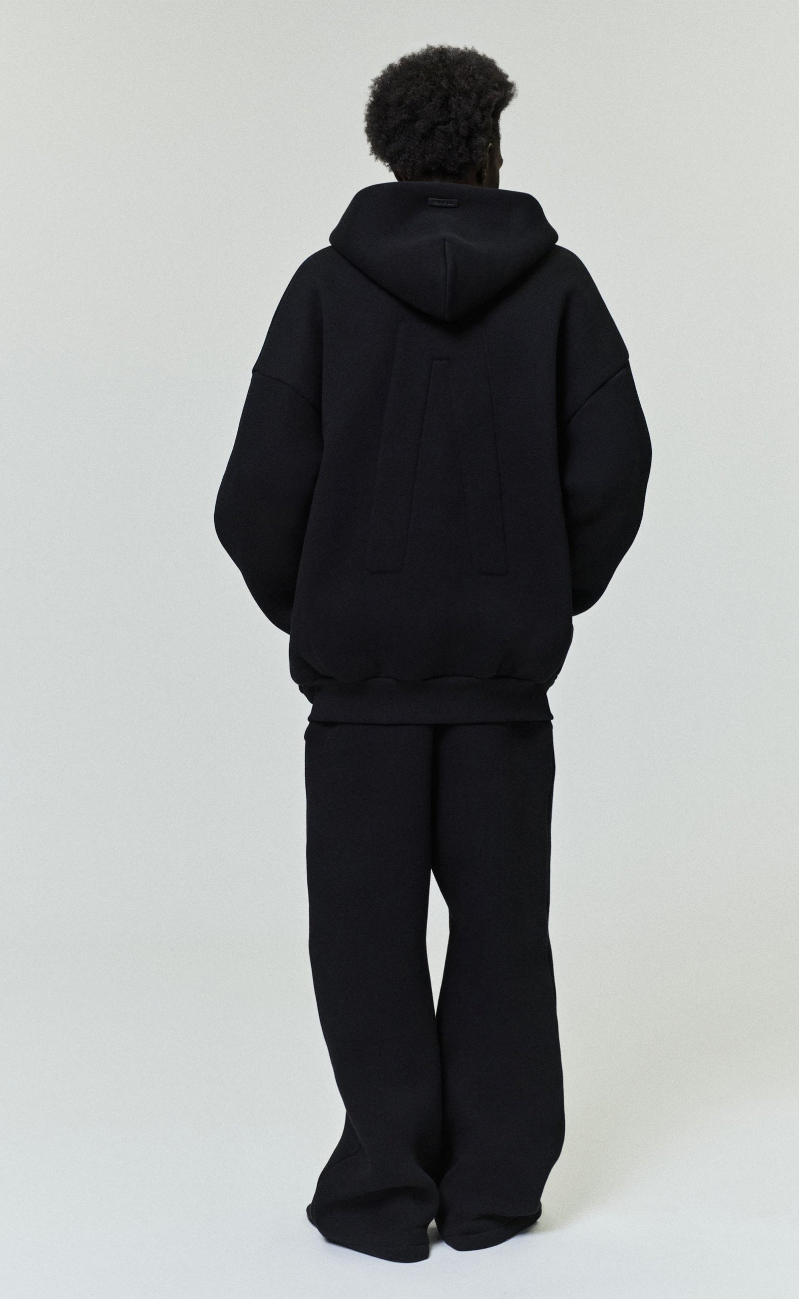ATHLETICS ZIP UP BLACK HOODIE