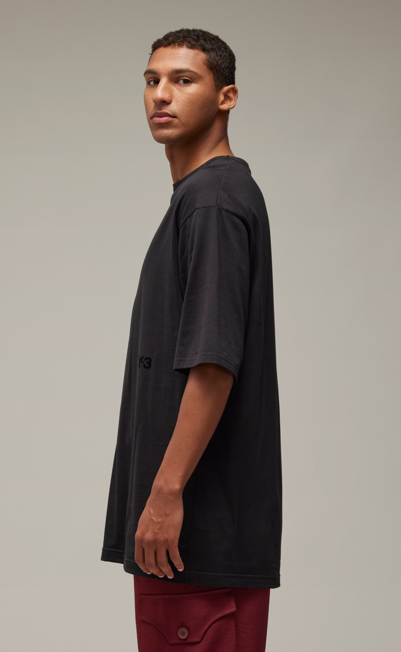 BOXY BLACK T-SHIRT