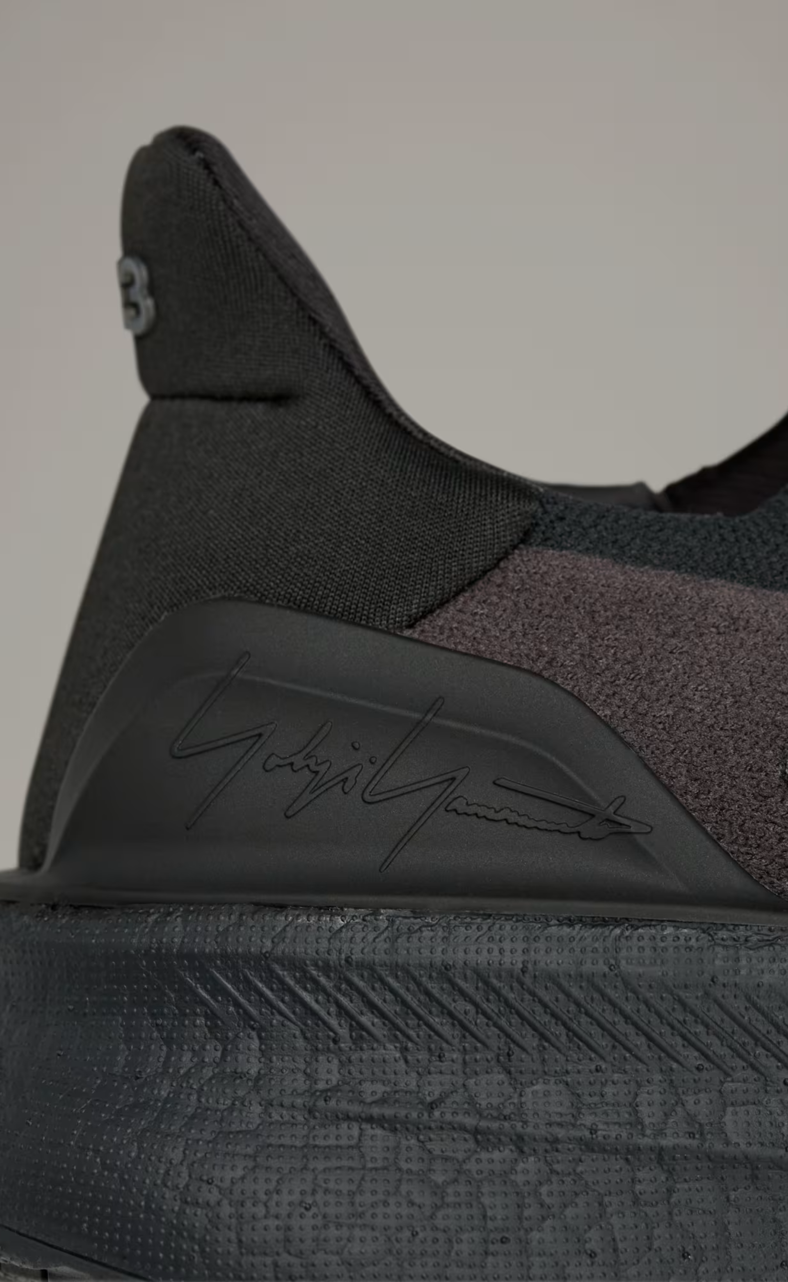 Y-3 ULTRABOOST 5 BLACK BLACK SNEAKER