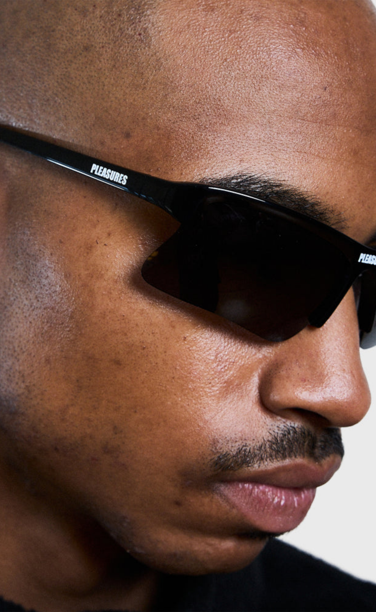 ACTIVE BLACK SUNGLASSES