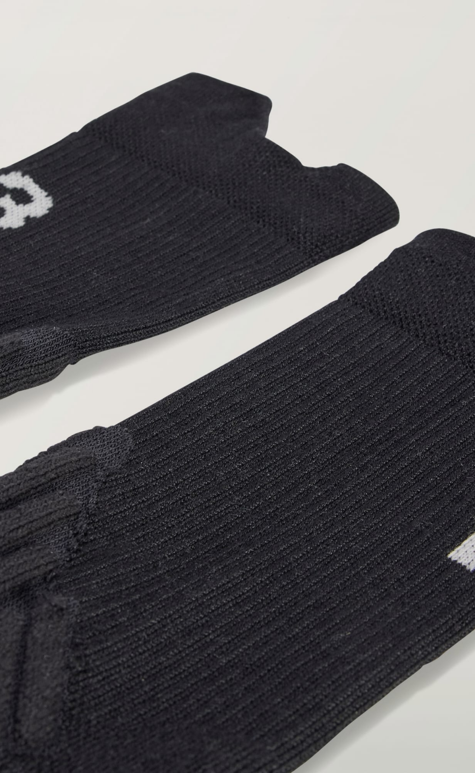 TEN CRW BLACK SOCKS