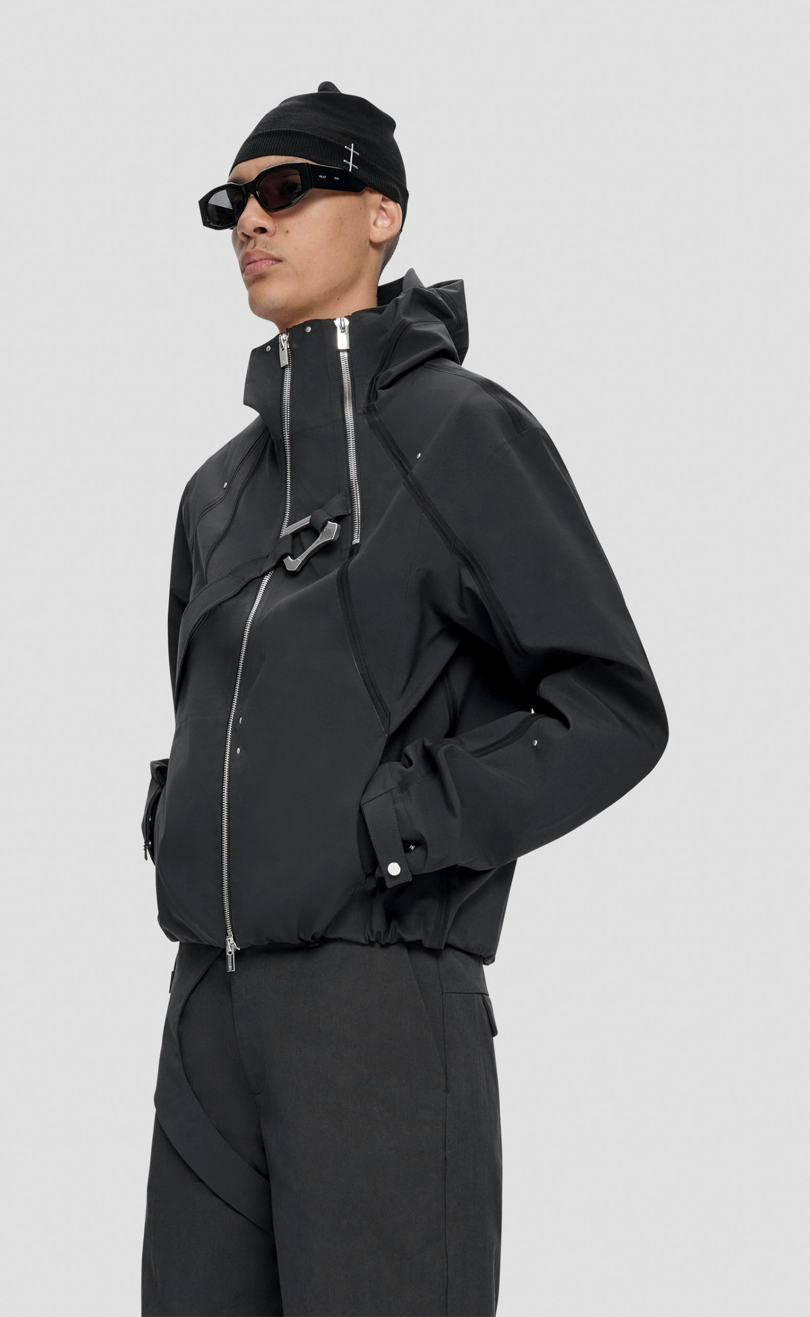 MOIRE TECHNICAL BLACK JACKET