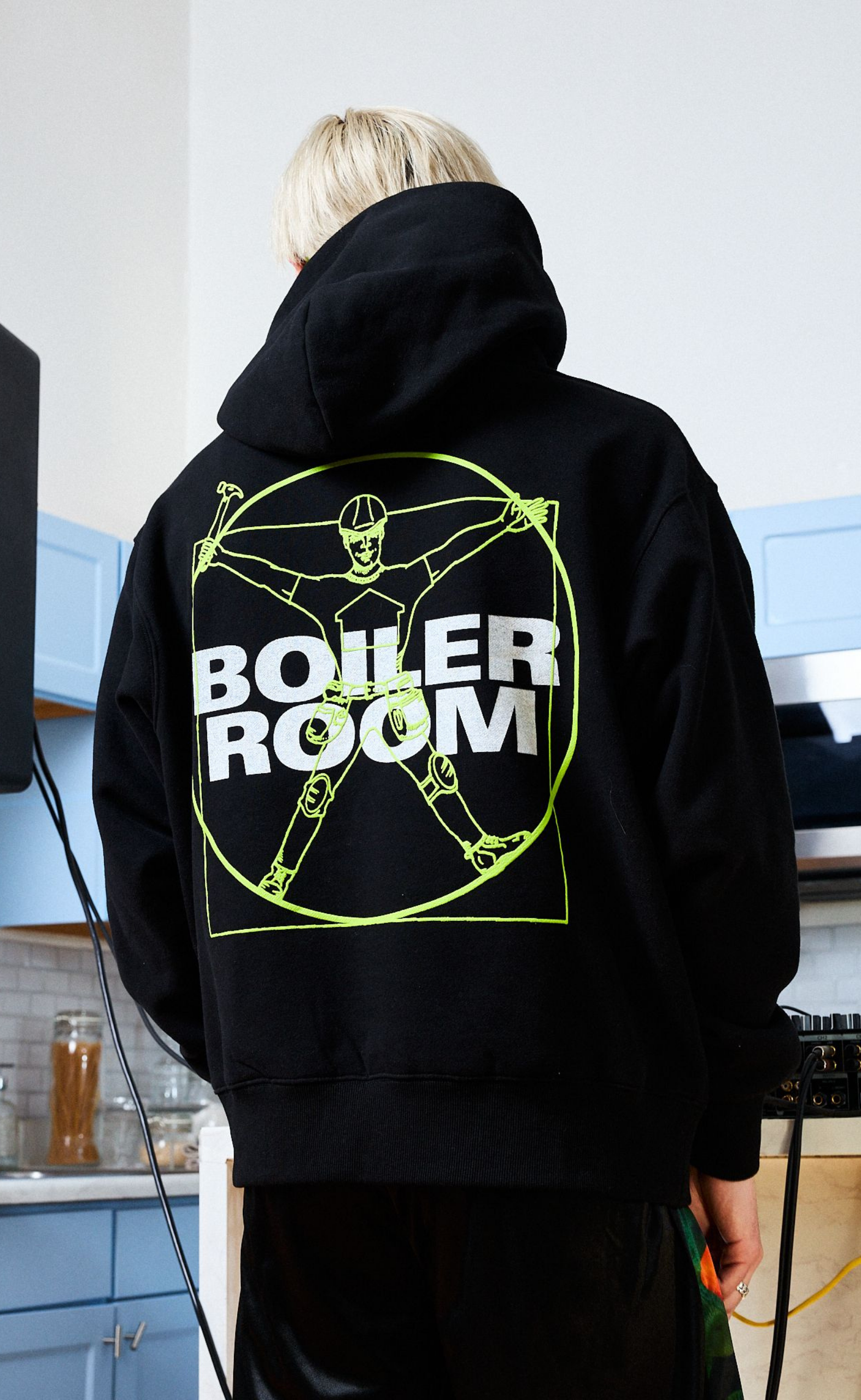 WORKMAN BLACK HOODIE