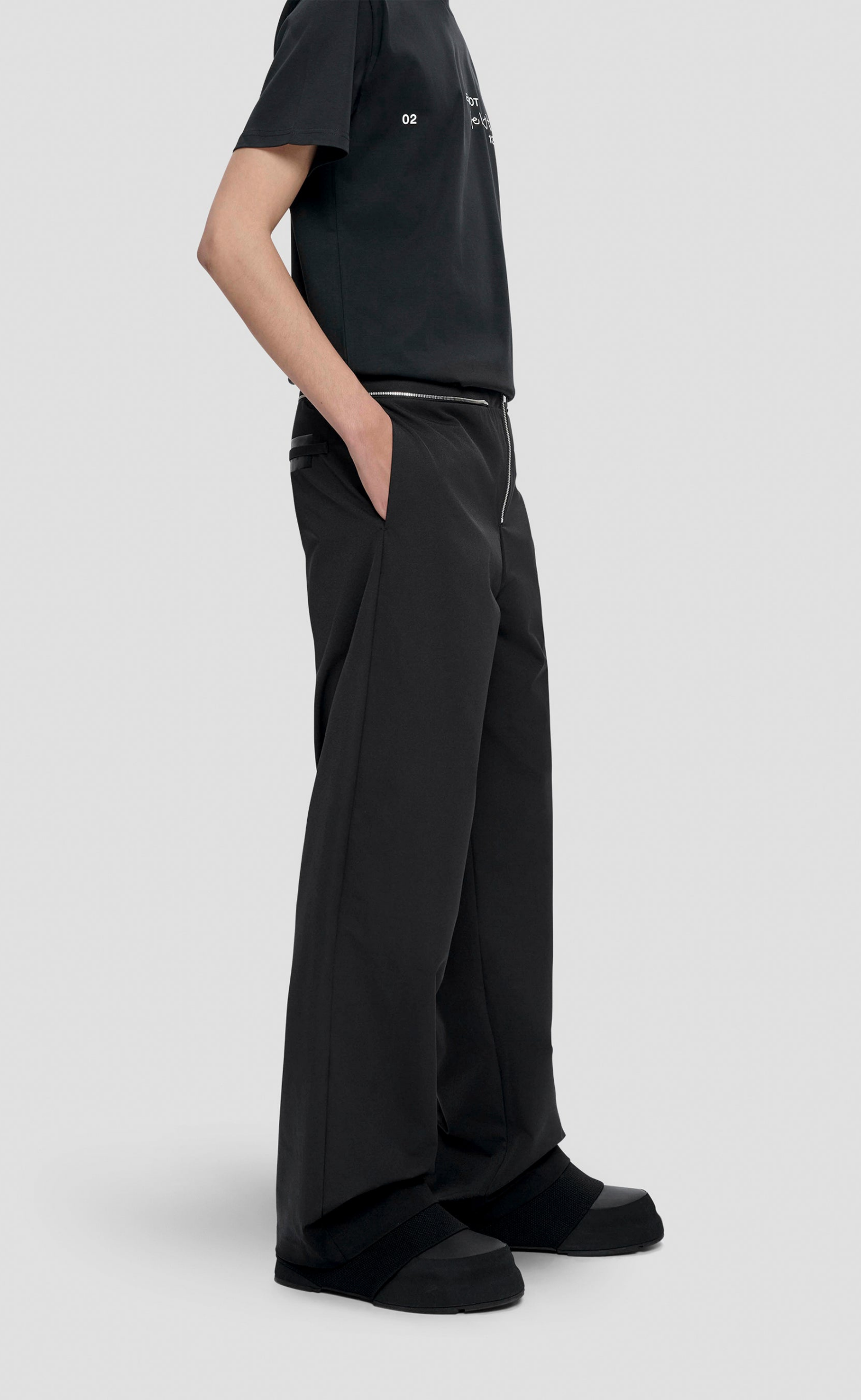 ADSUM BLACK PANTS