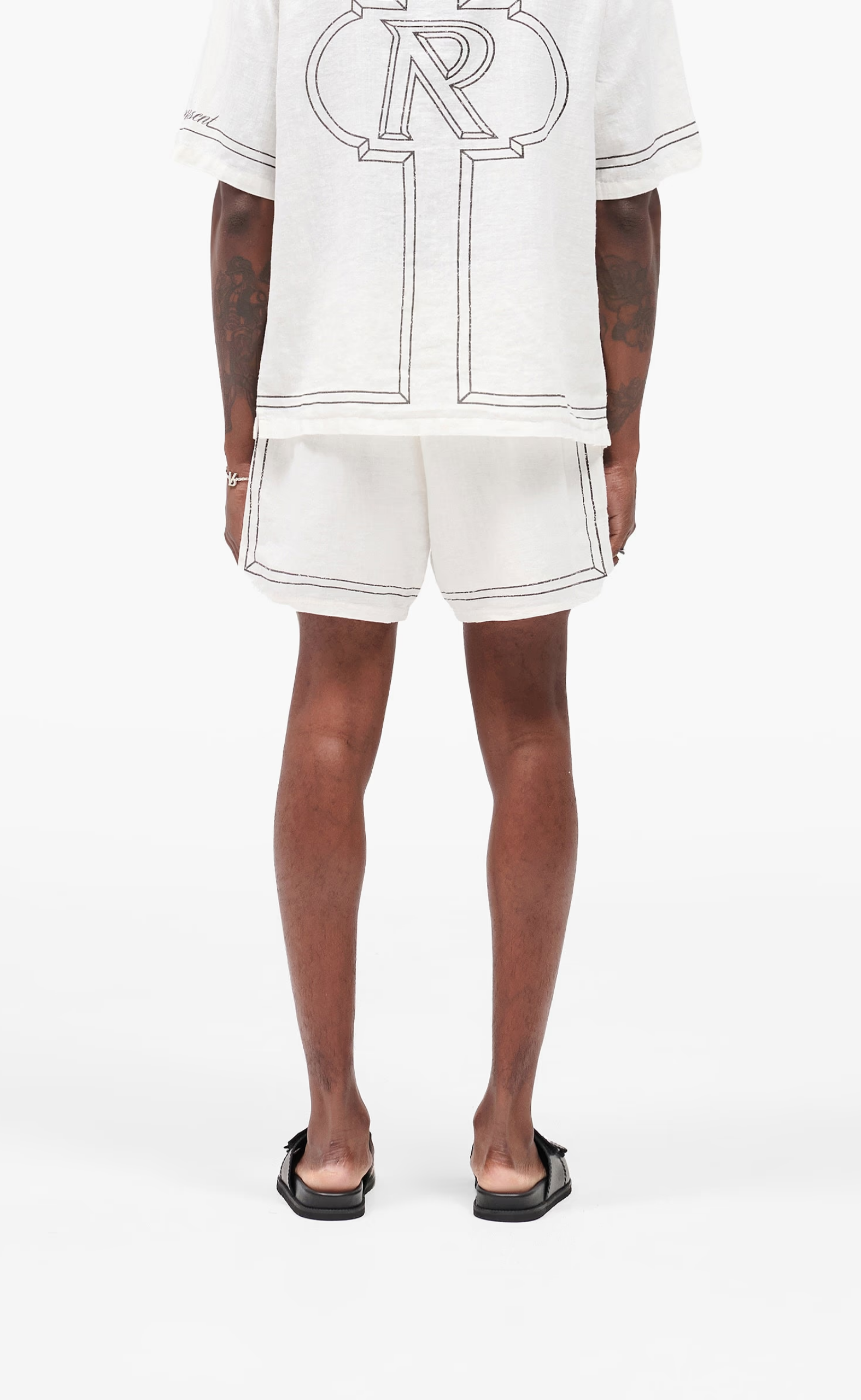 BORDER WHISPER WHITE SHORTS