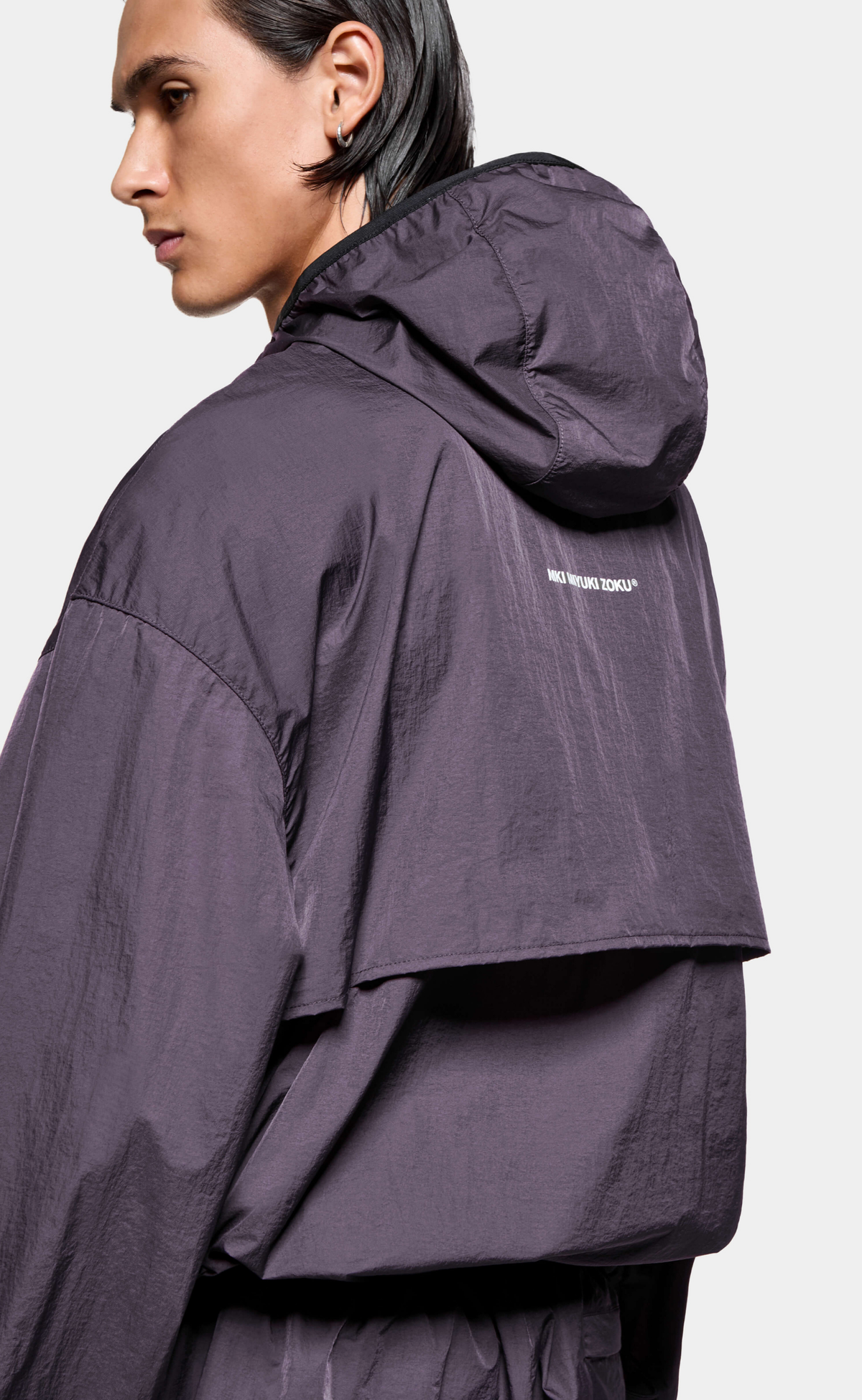 HYPERLIGHT HOODED WIND RAISIN JACKET