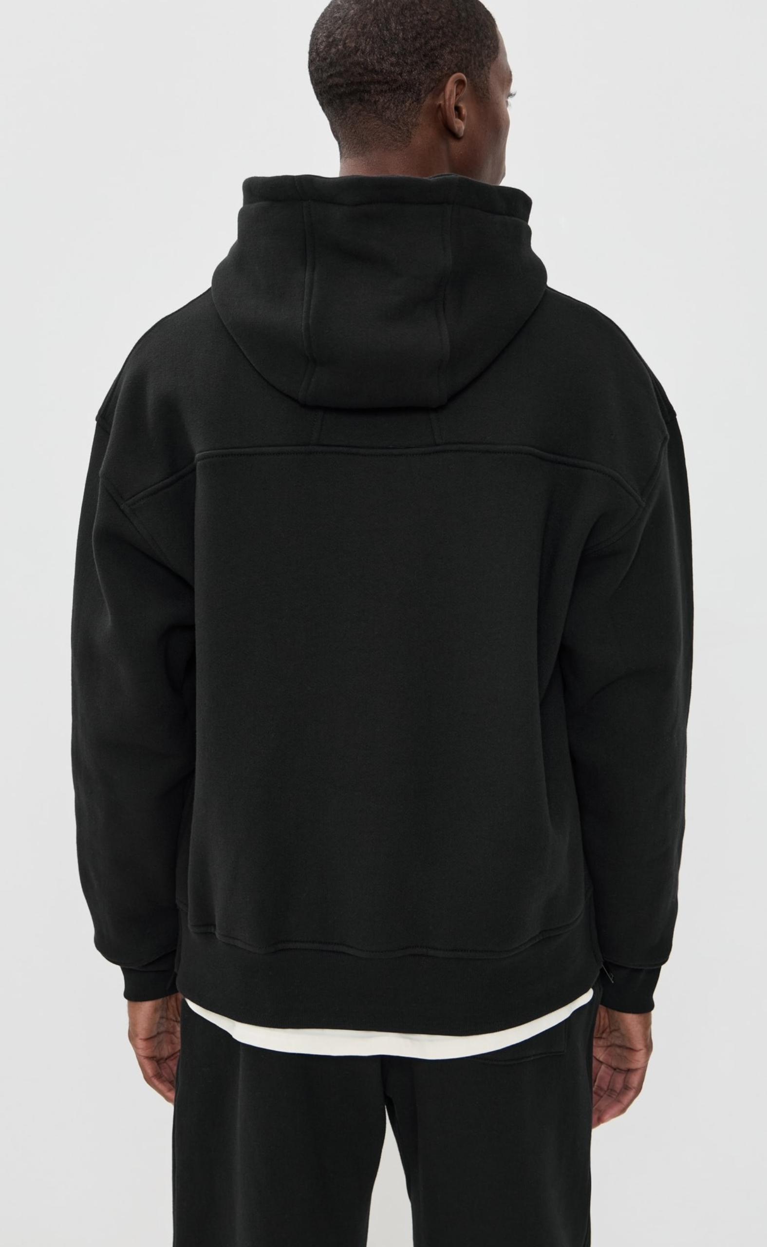 CLASSIQUE SIDE ZIP PULLOVER BLACK HOODIE