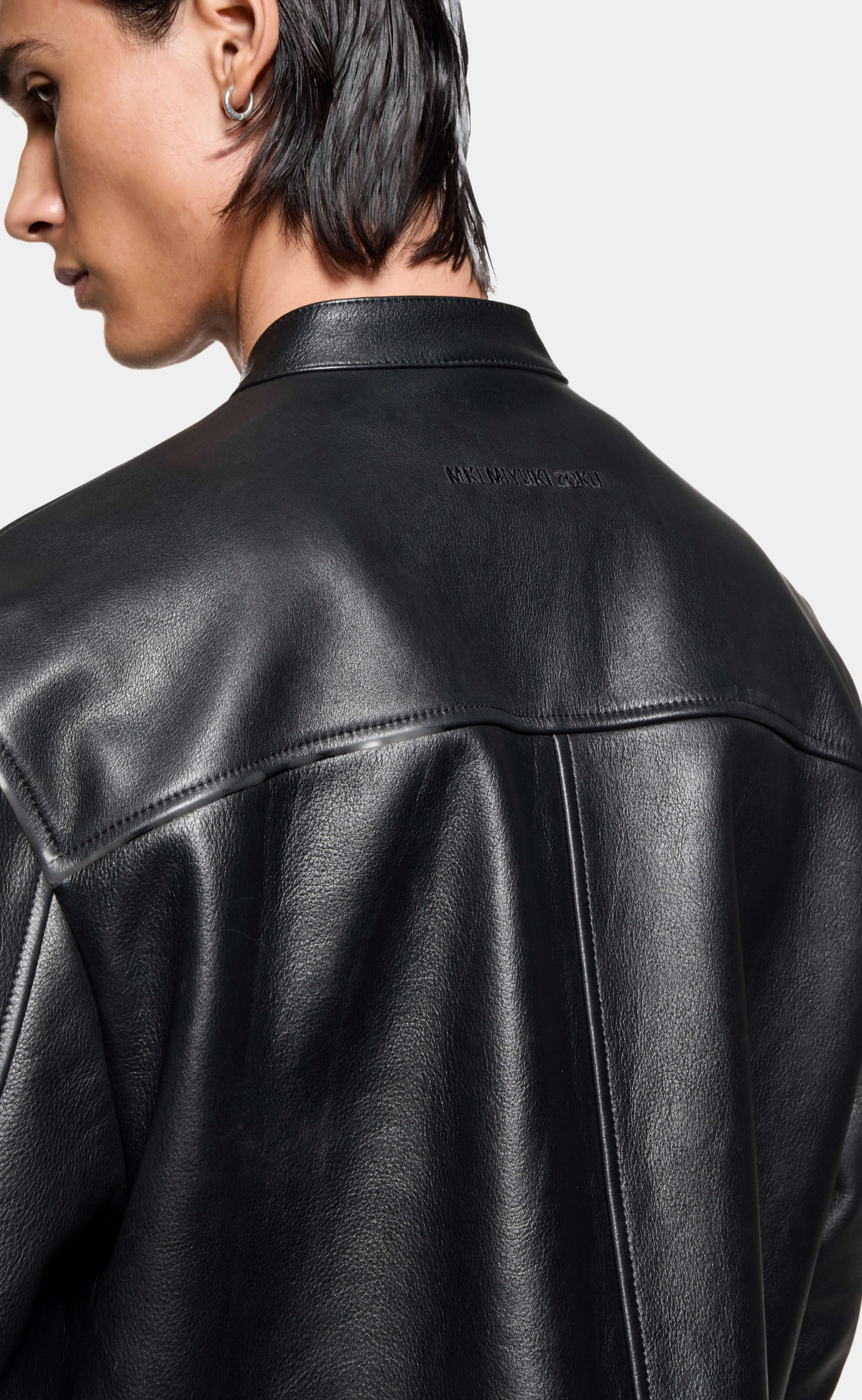 CROPPED LEATHER RACER BLACK JACKET