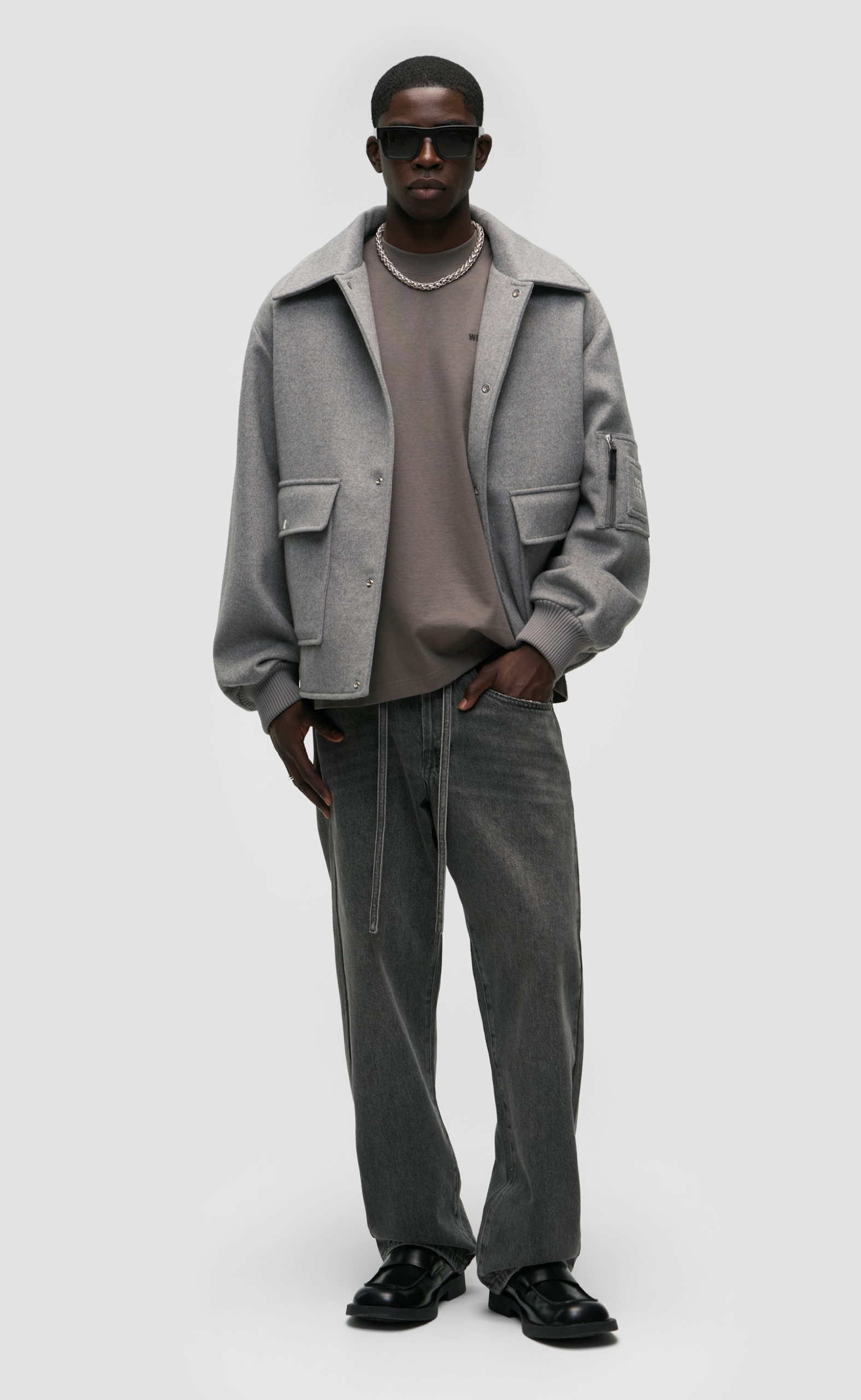 JAREK GRAY WASHED JEANS