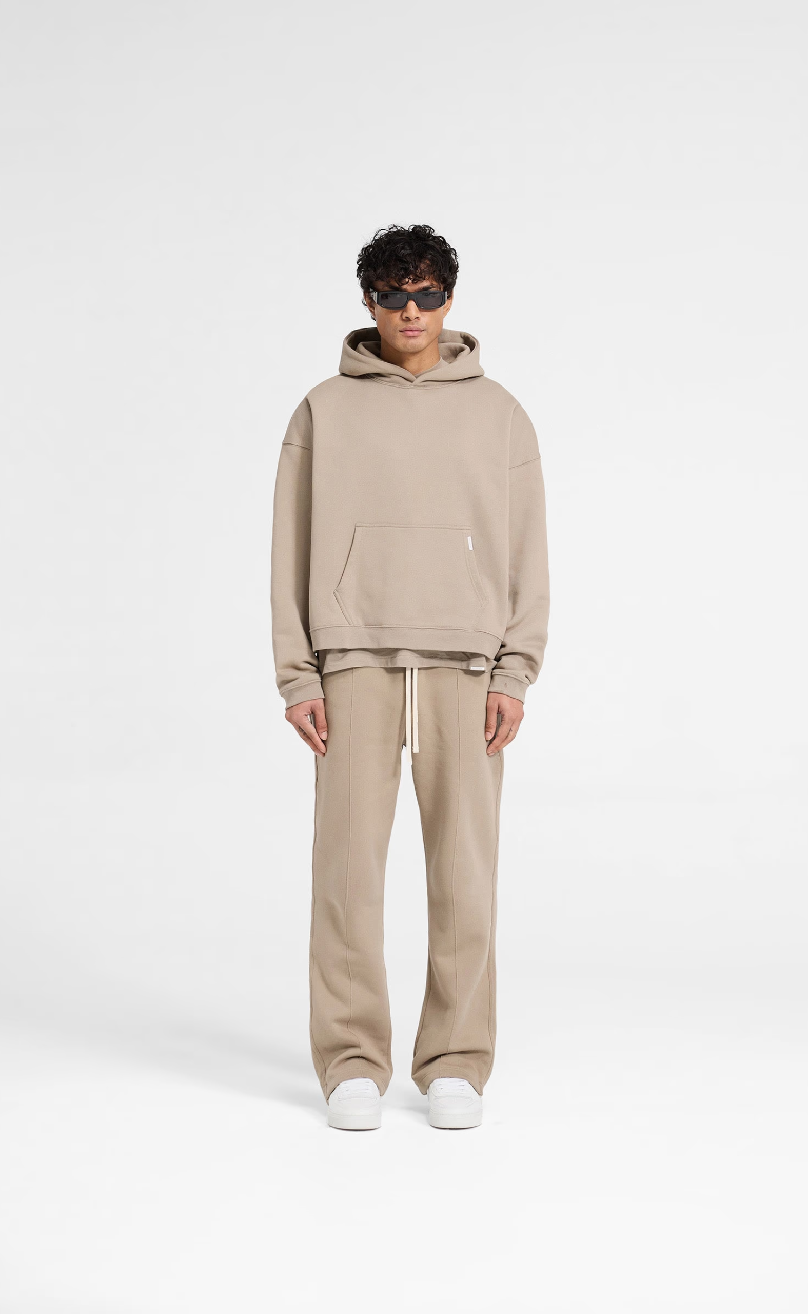 INITIAL BOXY OVERSIZED DUNE HOODIE