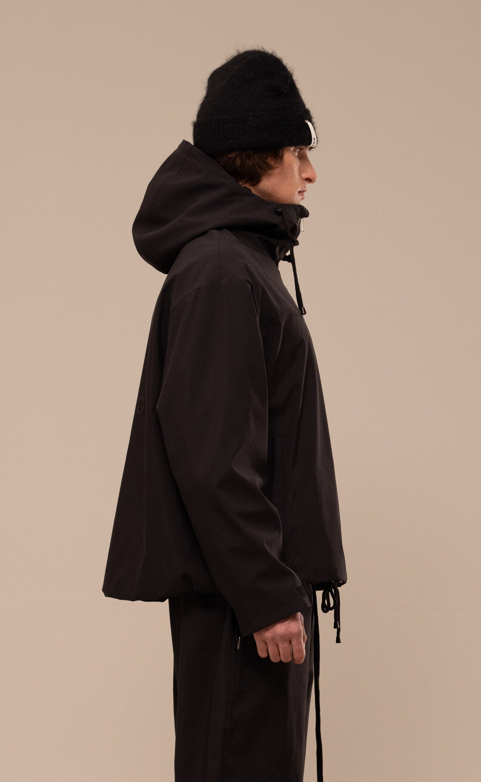 SIGNATURE RAIN BLACK JACKET