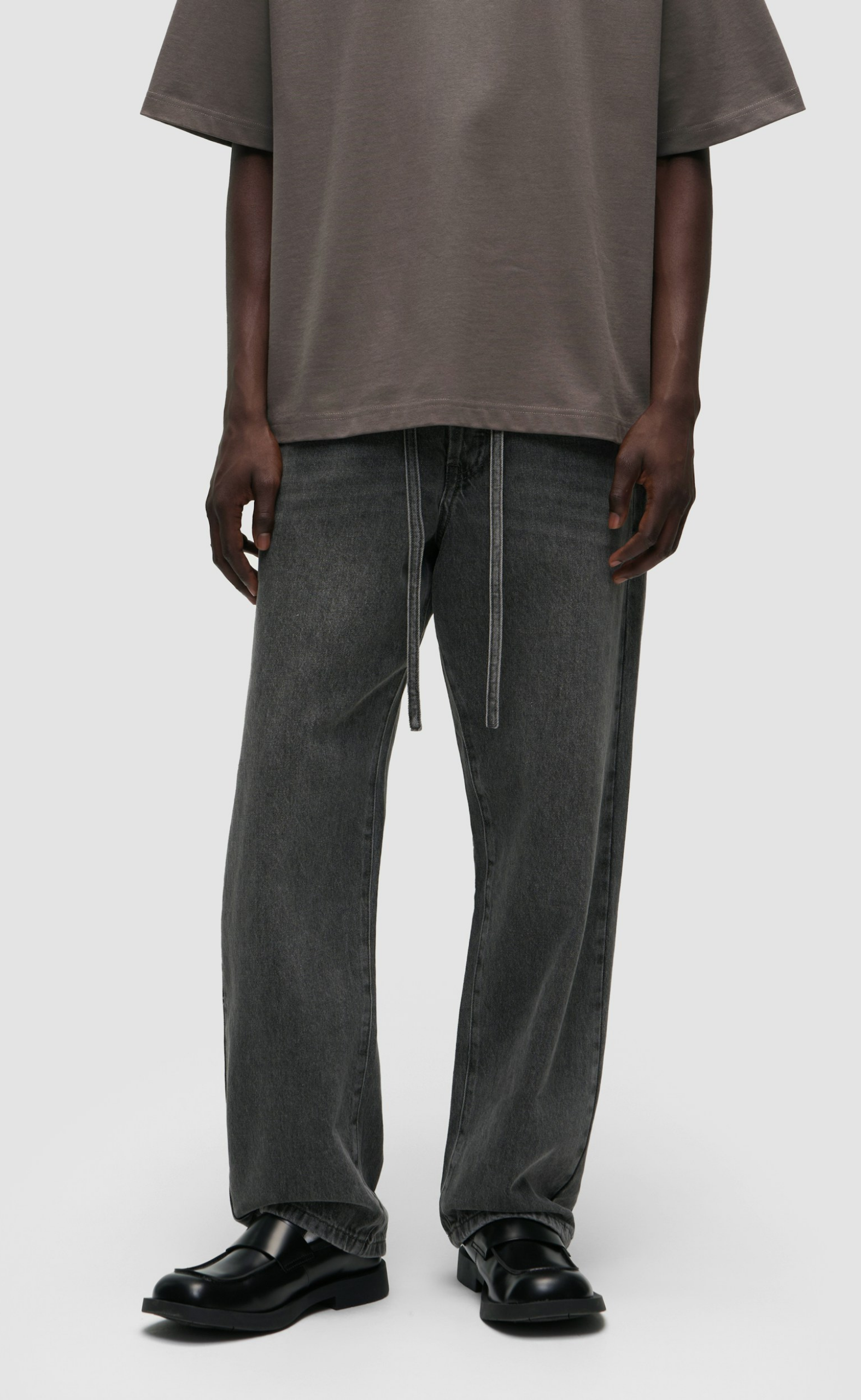 JAREK GRAY WASHED JEANS