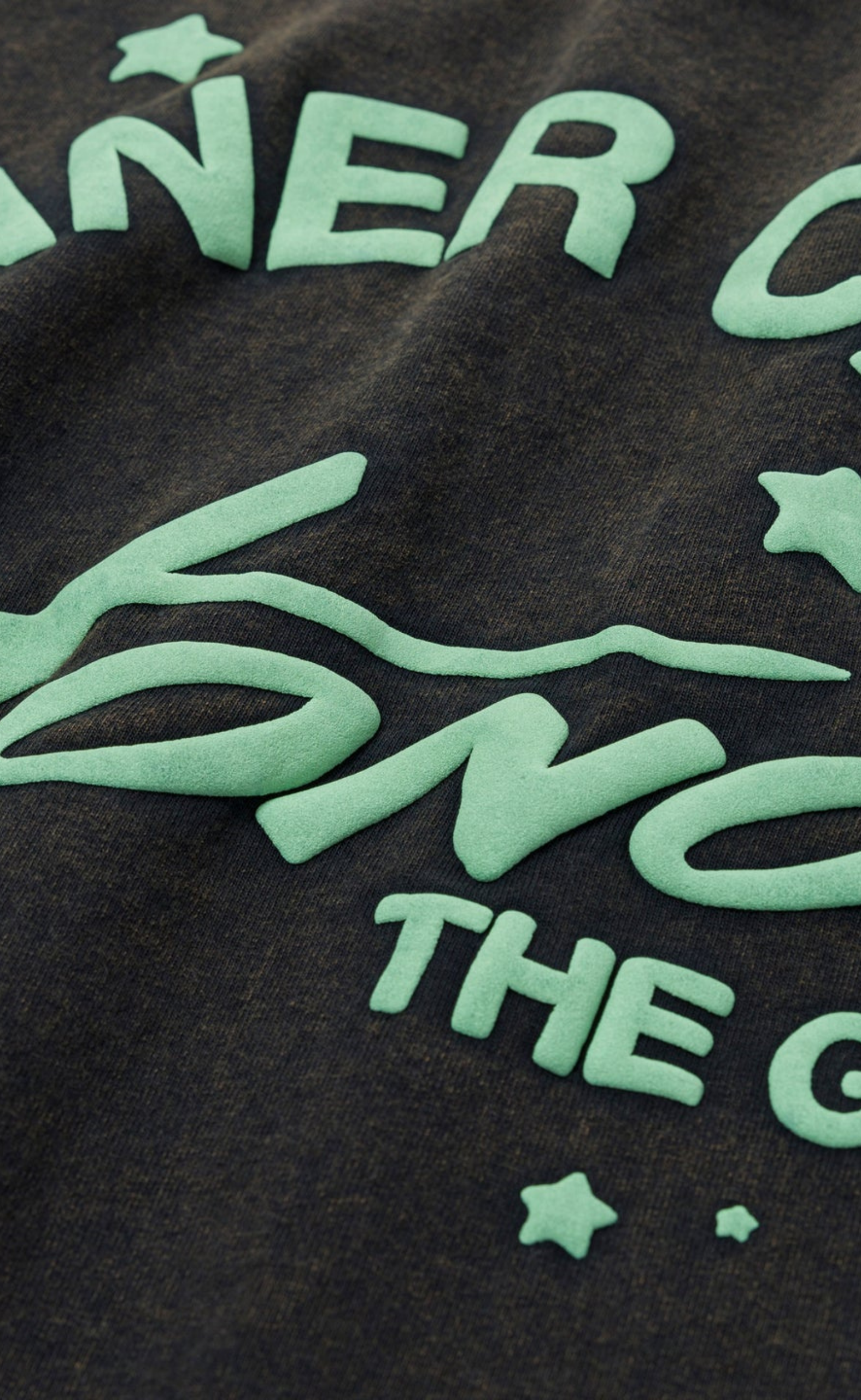 LIVE FOR THE MOMENTS BLACK T-SHIRT