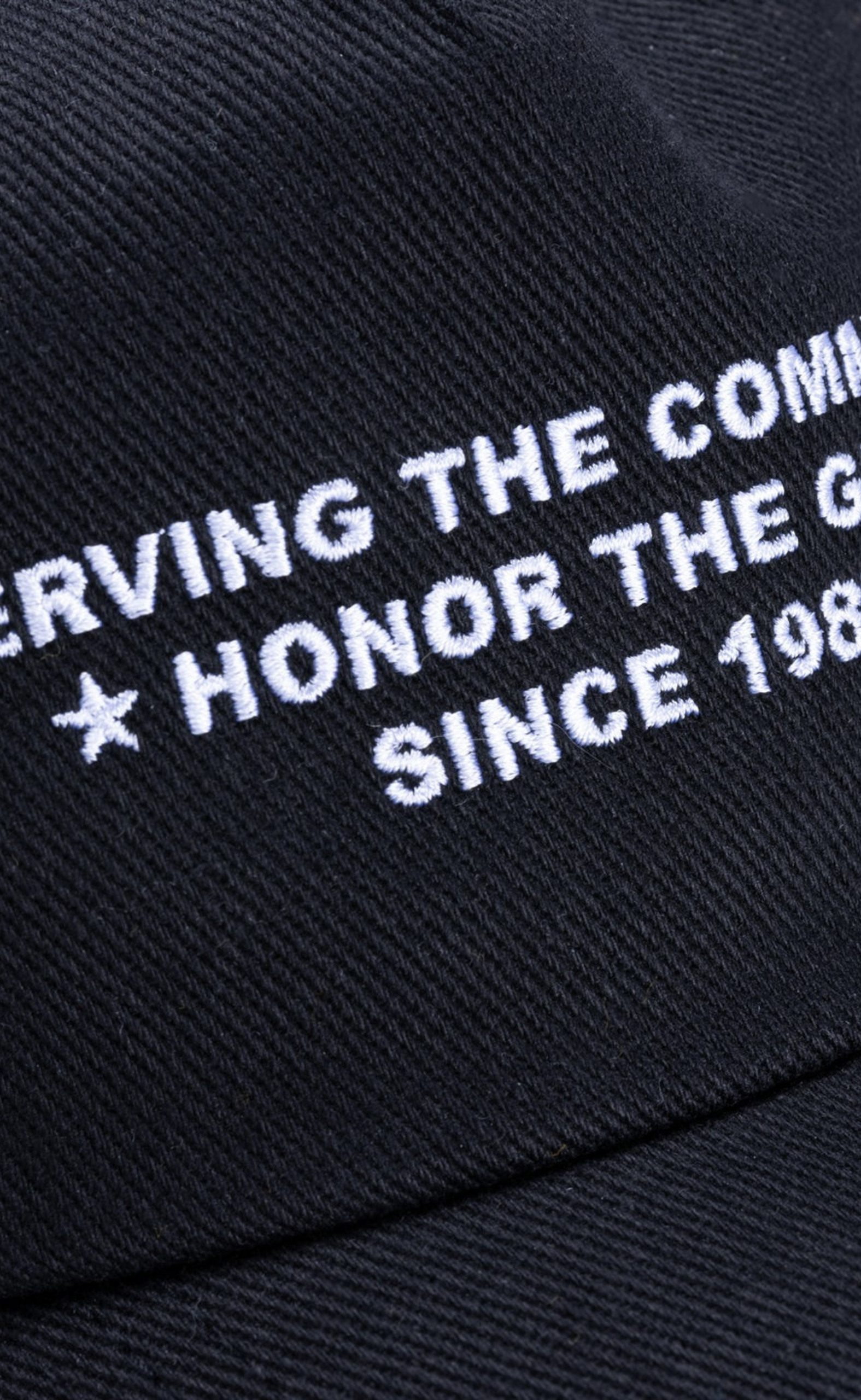 COMMUNITY TRUCKER BLACK HAT