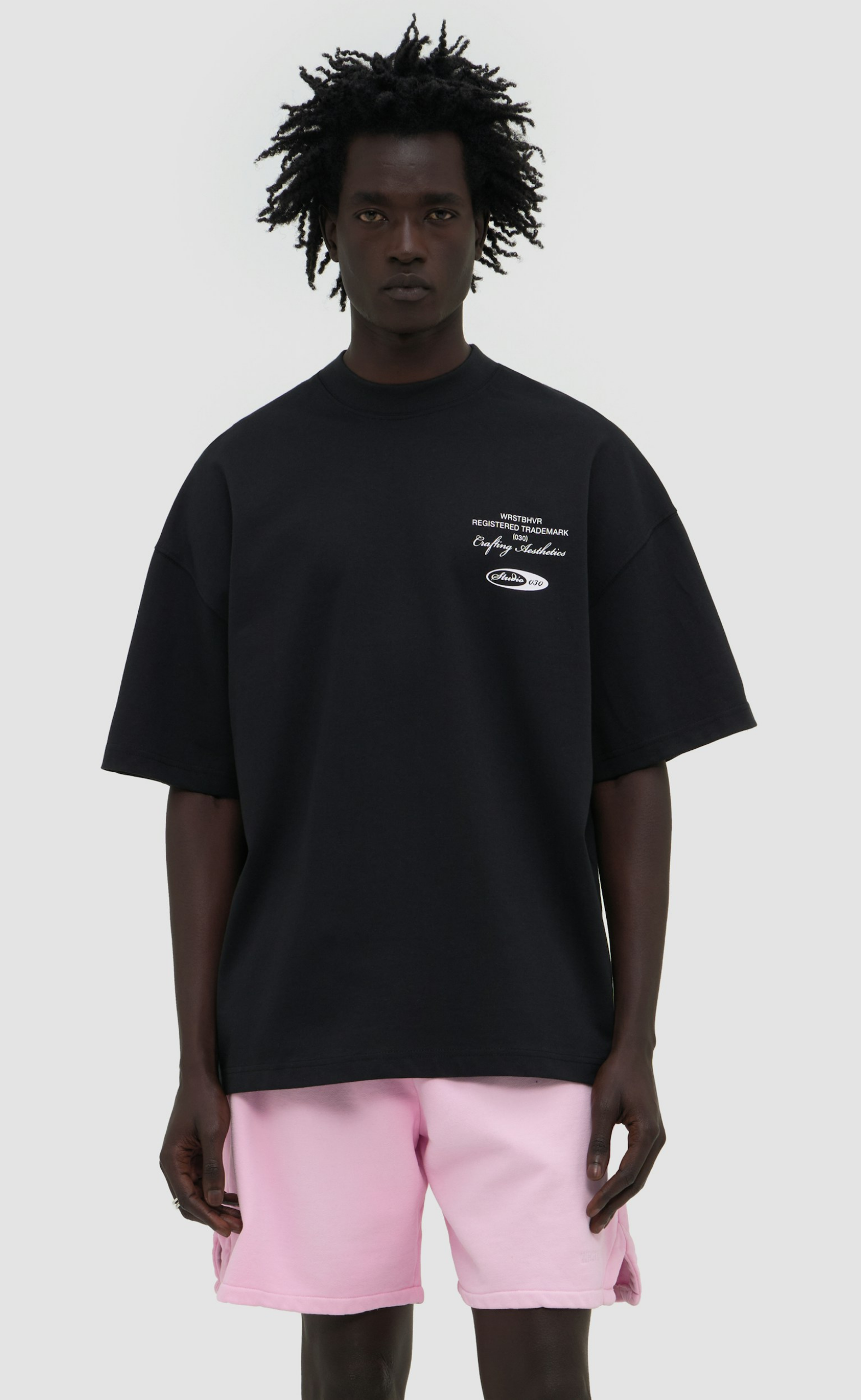 STUDIO V13 JET BLACK T-SHIRT