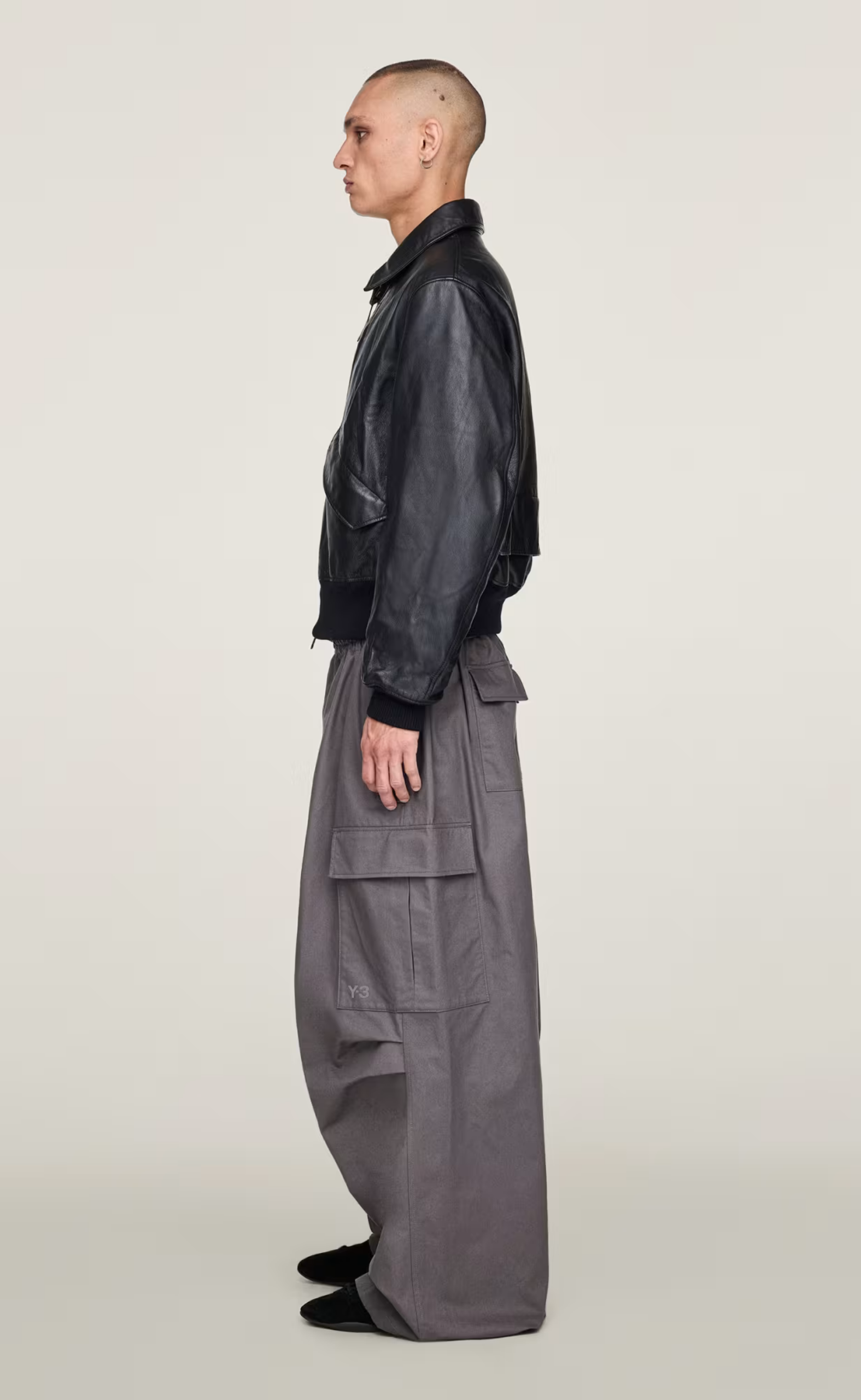 LEATHER BOMBER BLACK JACKET