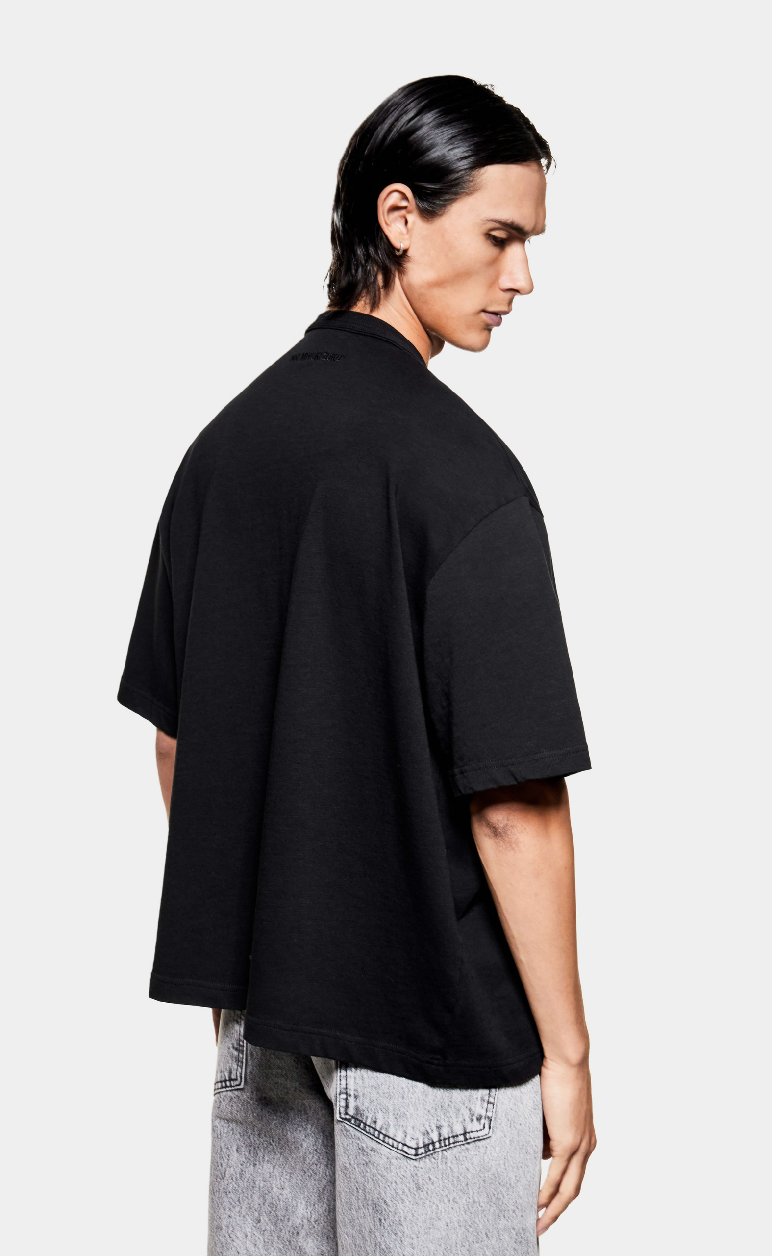 220 GSM SLUB BLACK T-SHIRT