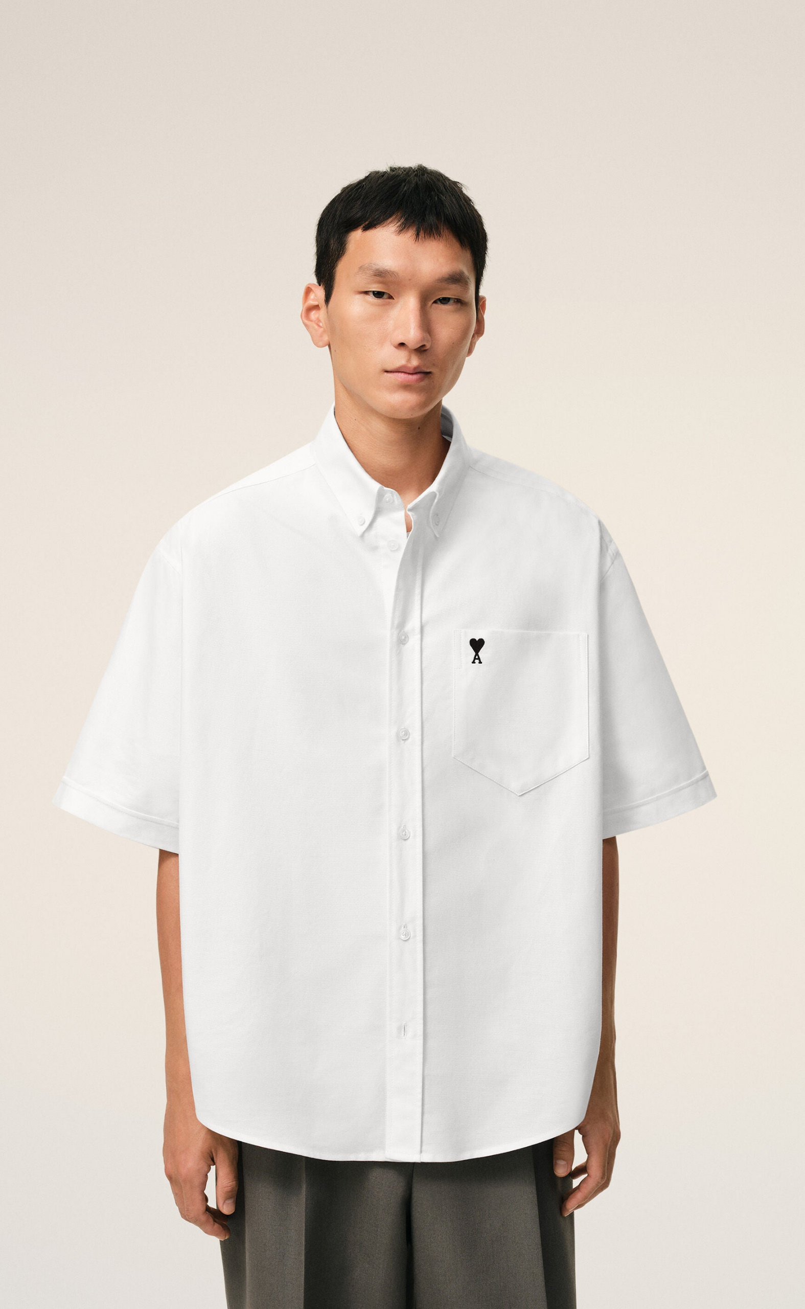 BOXY EMBROIDERED AMI DE COEUR SHORT SLEEVE WHITE SHIRT