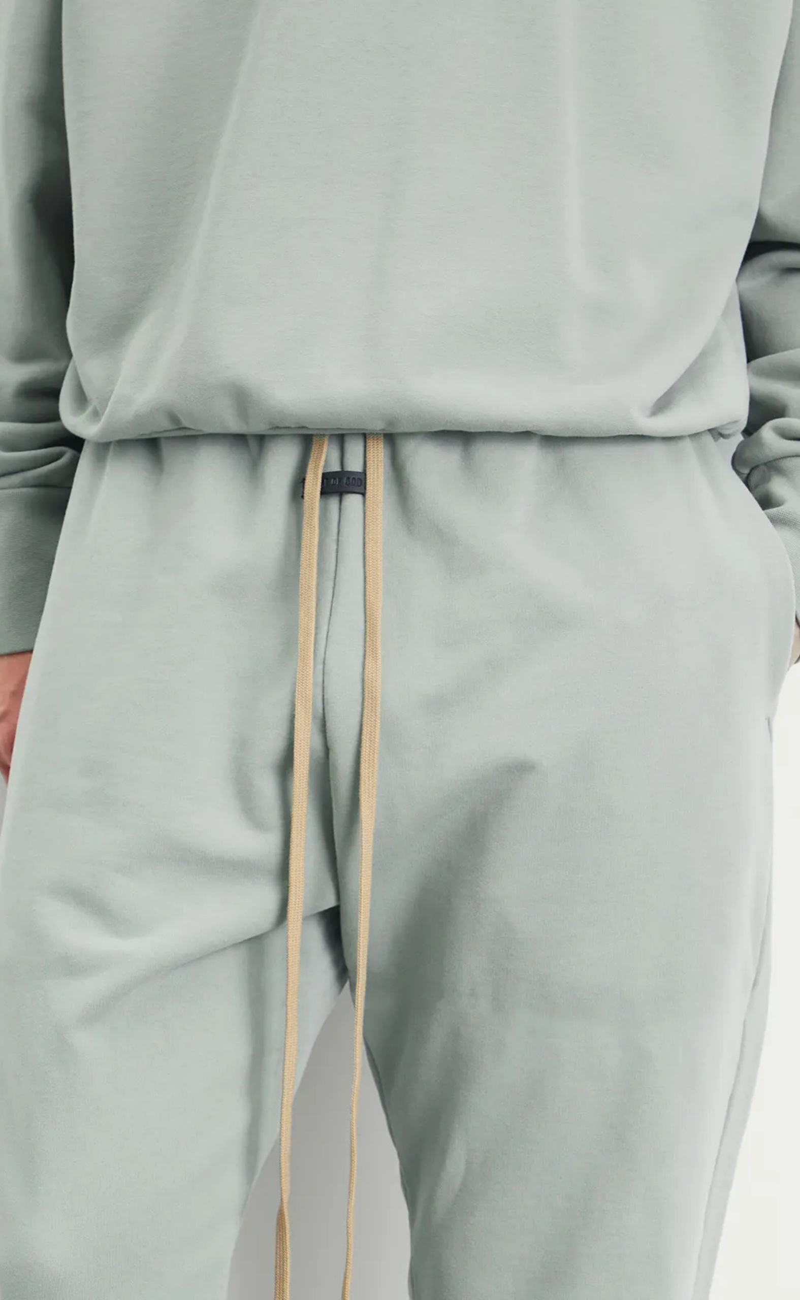 RELAXED FLINT SWEATPANT