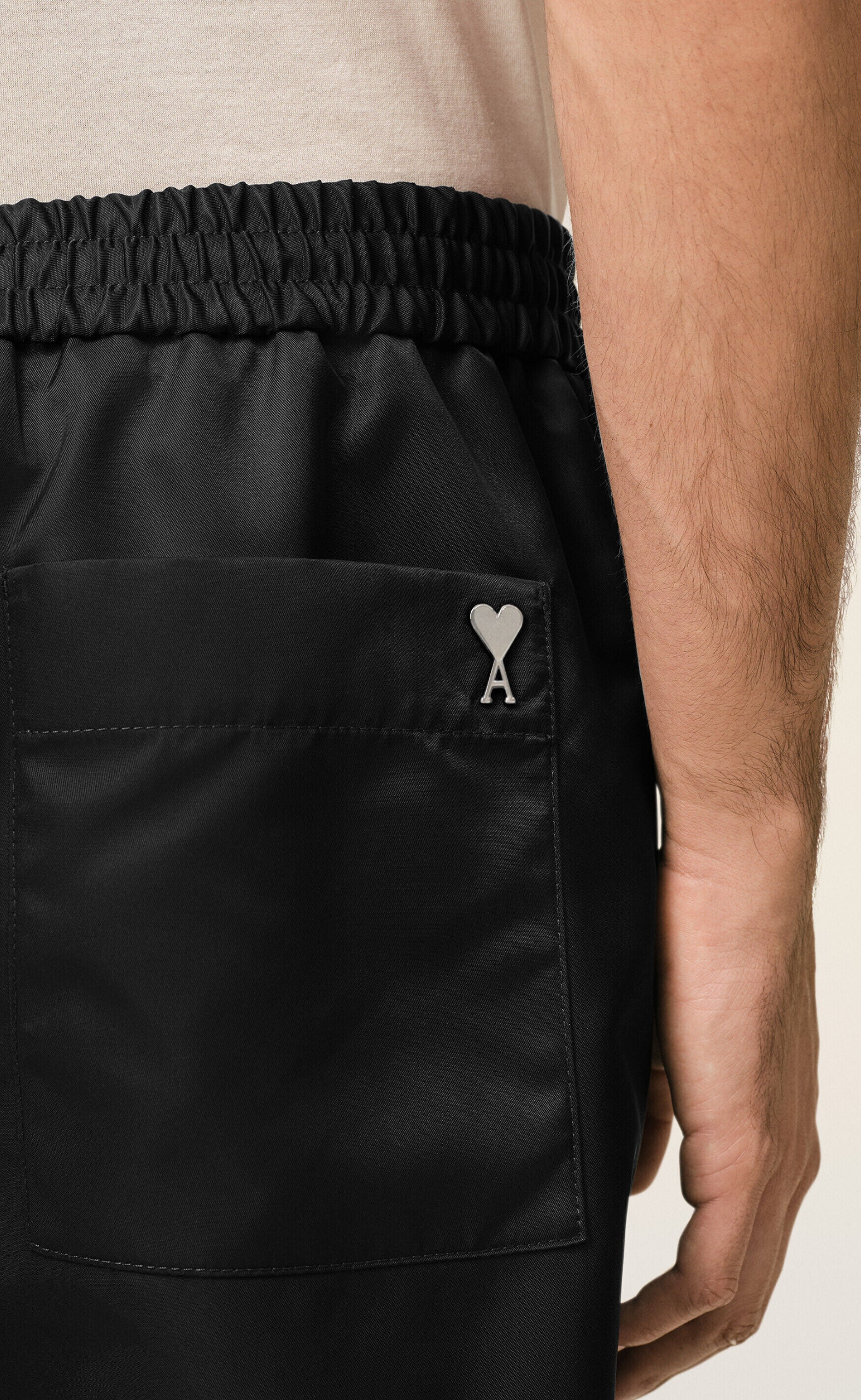 NYLON ELASTICATED WAIST AMI DE COEUR STUD BLACK SHORTS
