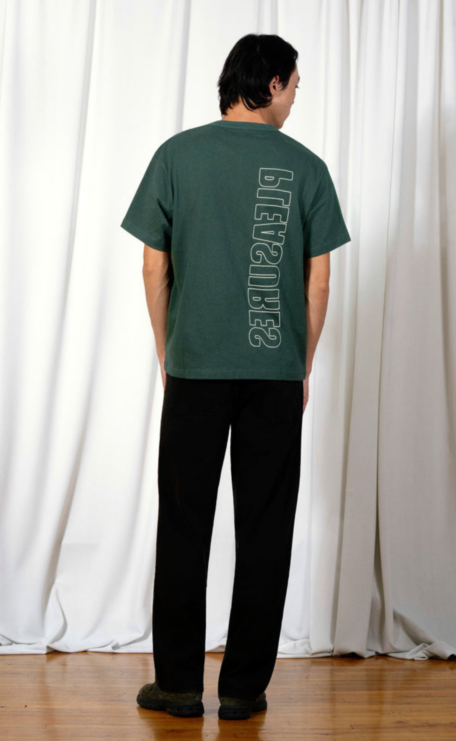 OUTLINE HEAVYWEIGHT GREEN T-SHIRT