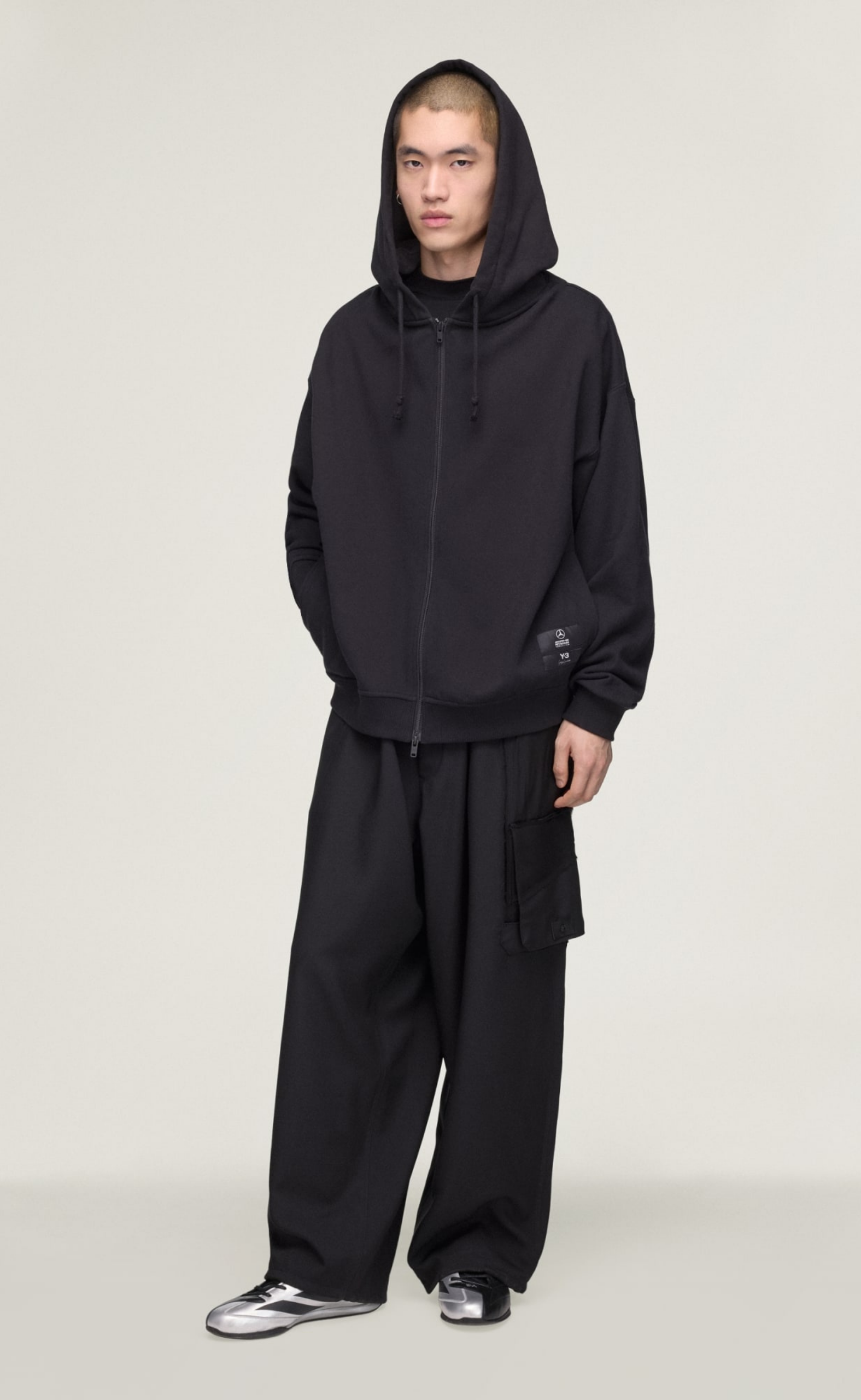 F1 MERCEDES BLACK ZIP HOODIE