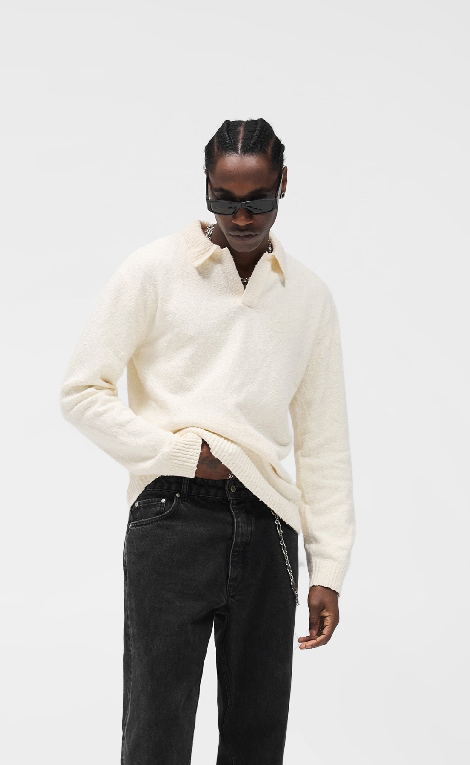 KNITTED POLO AGED WHITE SWEATER