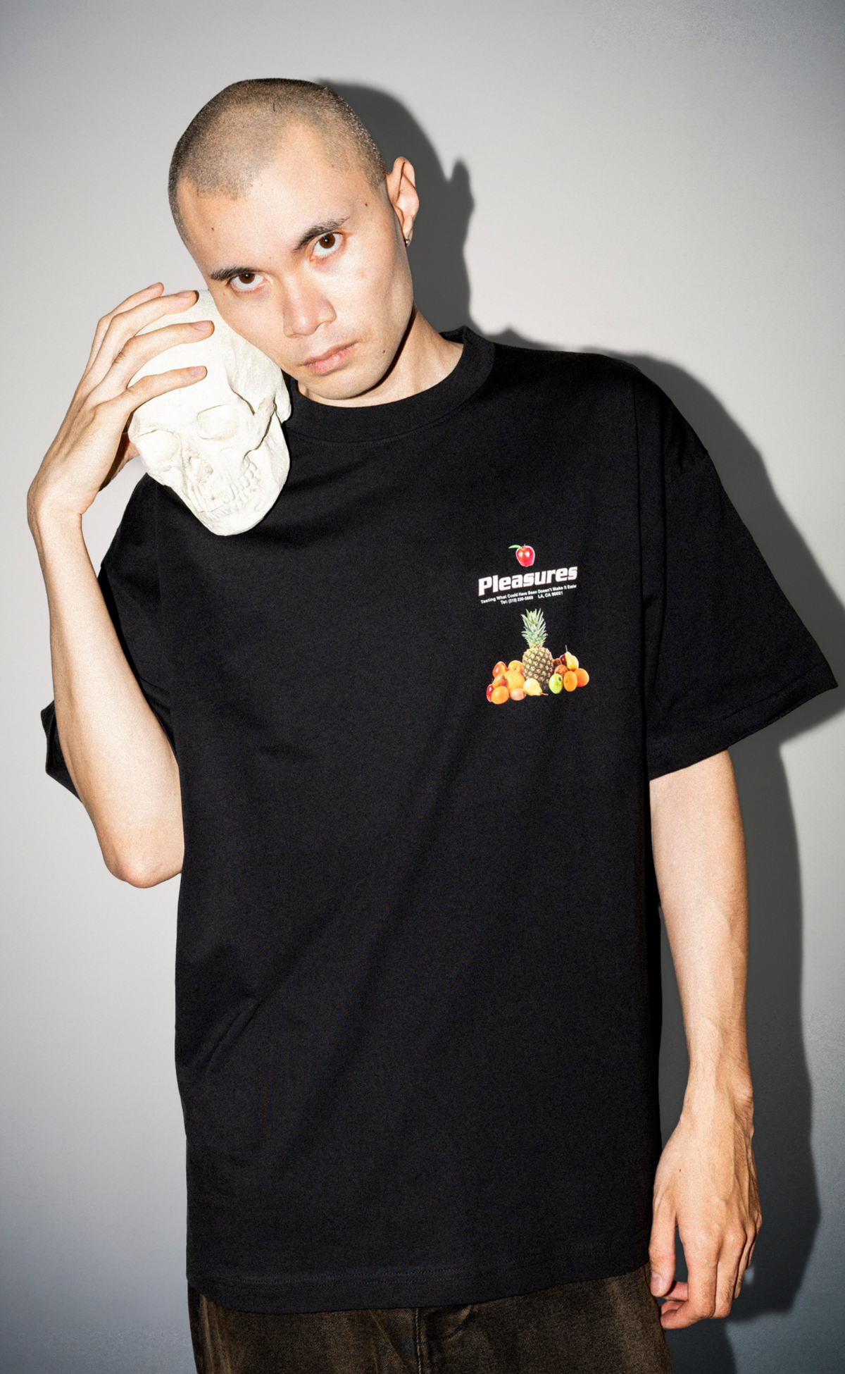 DELIVERY BLACK T-SHIRT