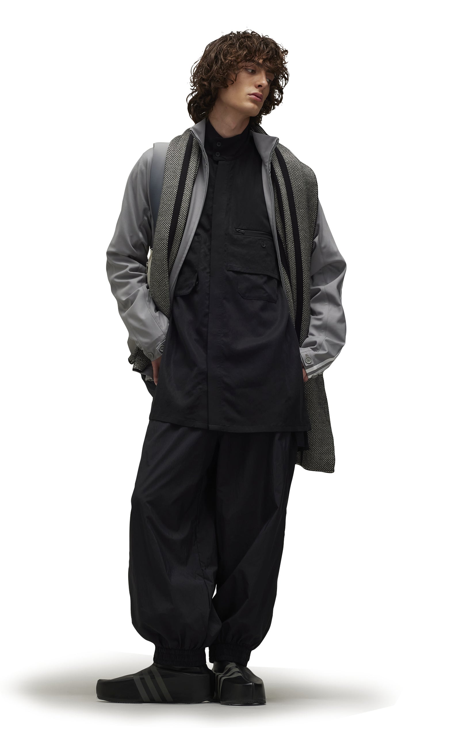 ALLOVER PRINT NYLON SHELL BLACK PANTS