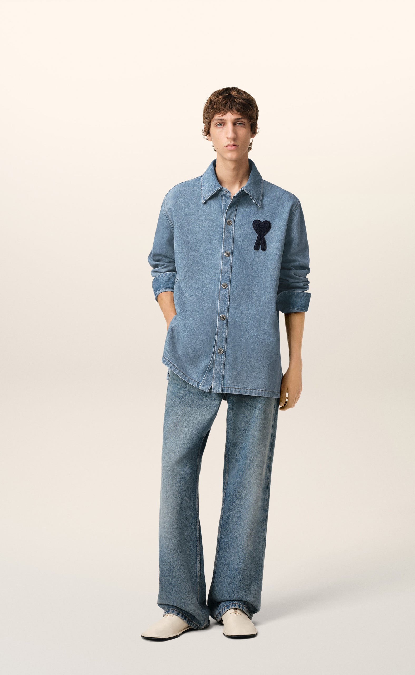 AMI DE COEUR USED BLUE SHIRT