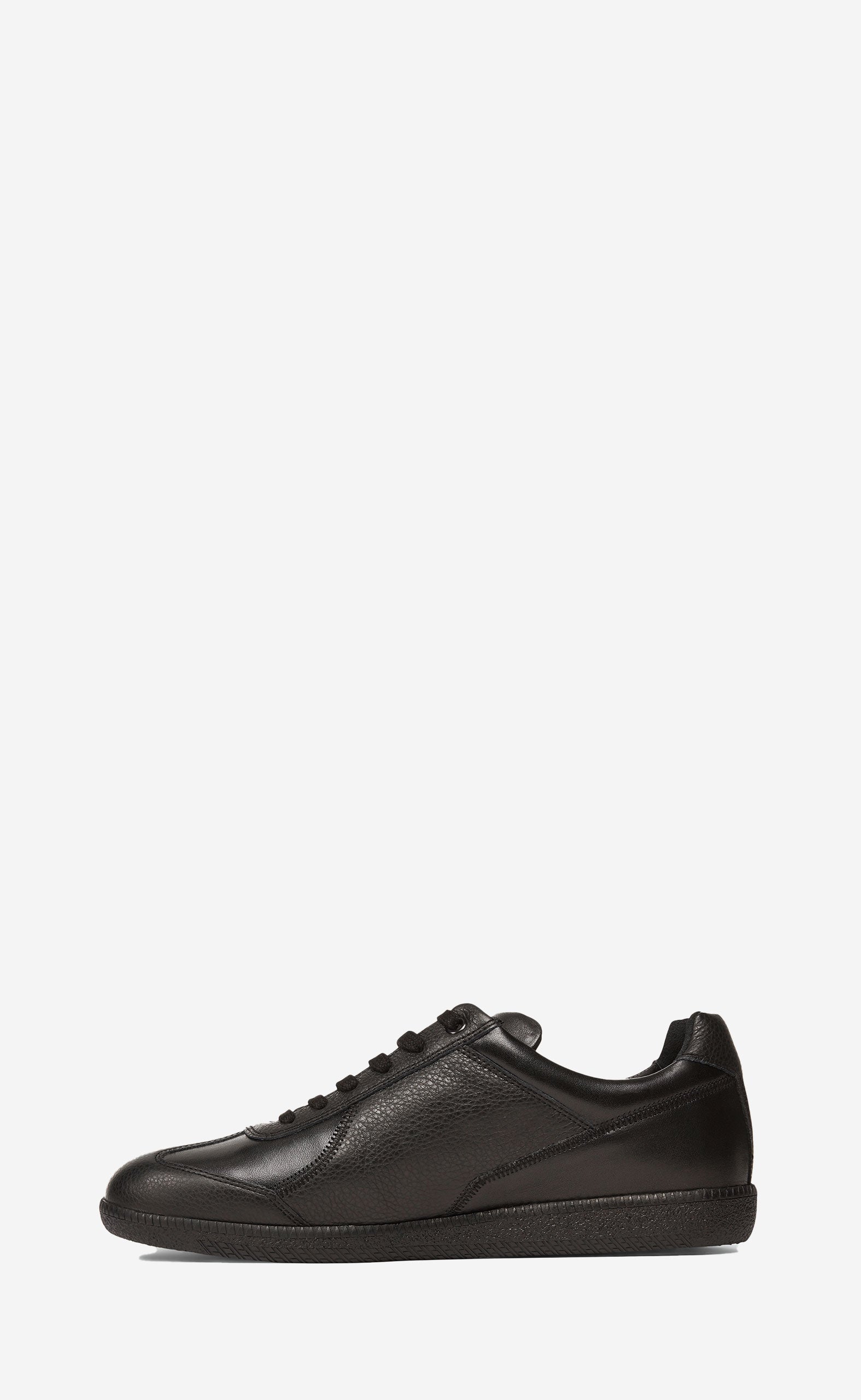 BLACK SHARD TRACK SNEAKERS