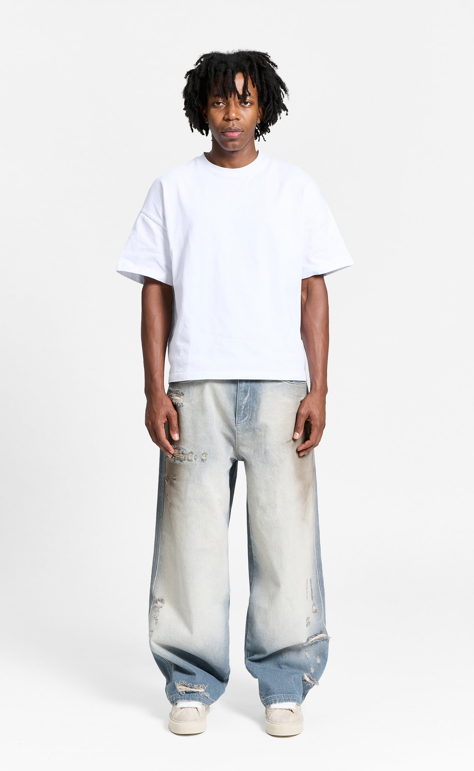 COLORIS DISTRESSED BLUE PANTS